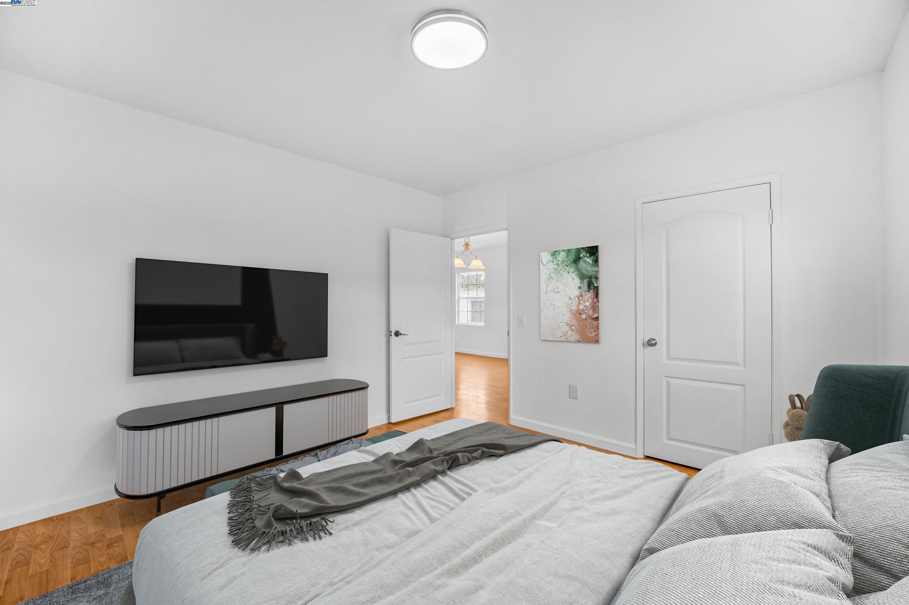 Detail Gallery Image 15 of 52 For 1502 56th Ave, Oakland,  CA 94621 - 3 Beds | 2 Baths