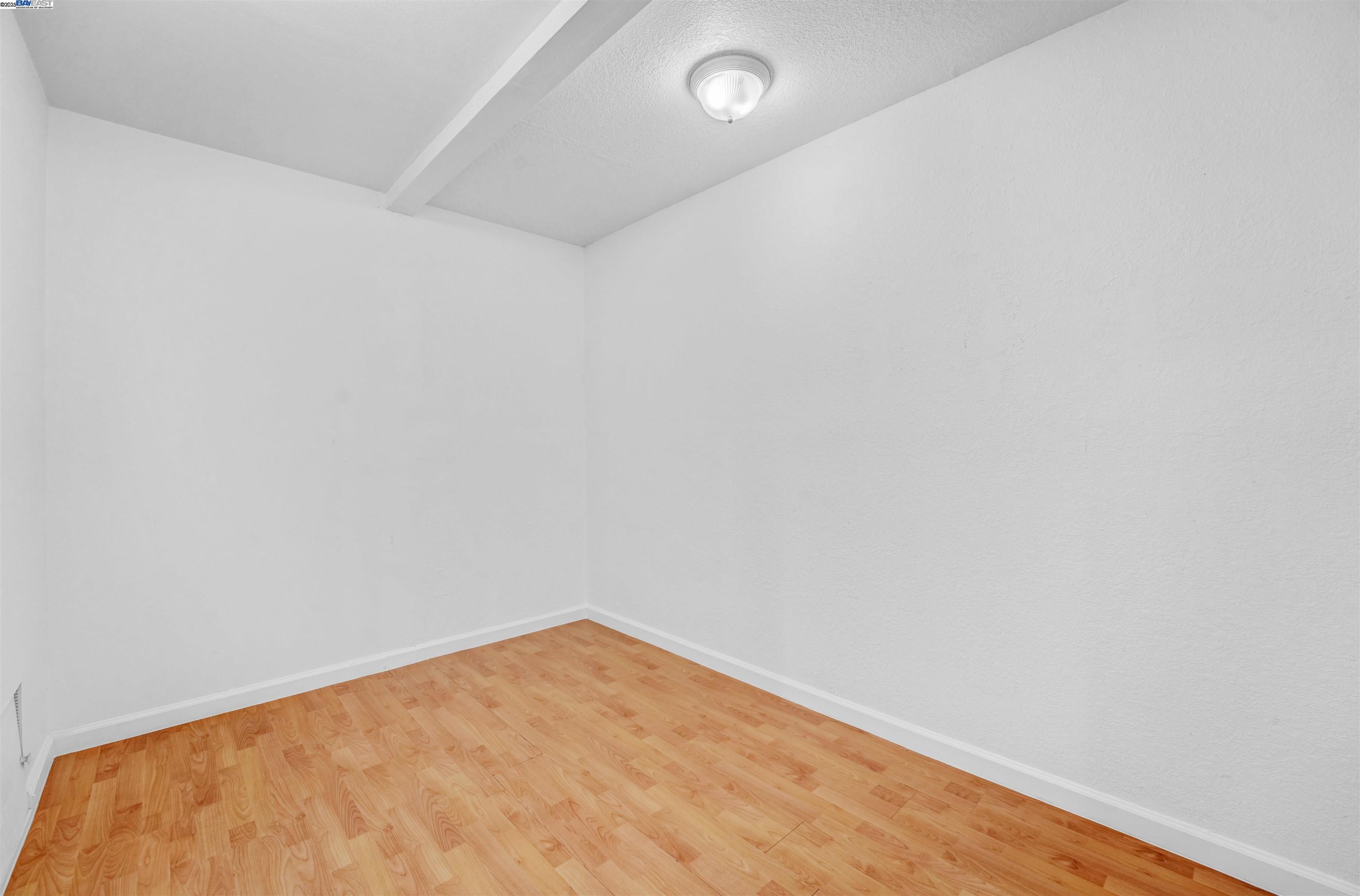 Detail Gallery Image 33 of 52 For 1502 56th Ave, Oakland,  CA 94621 - 3 Beds | 2 Baths