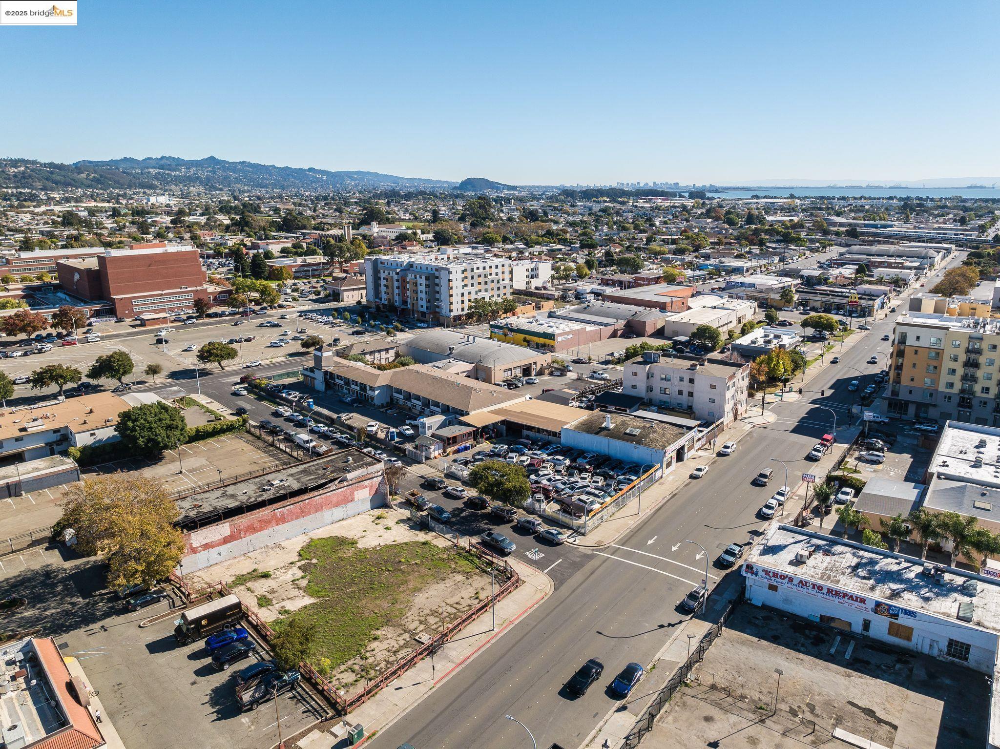 Detail Gallery Image 4 of 11 For 0 23rd St, Richmond,  CA 94804 - – Beds | – Baths