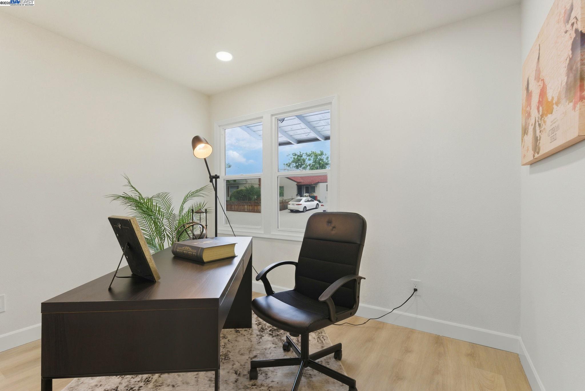 Detail Gallery Image 14 of 29 For 2270 Vestal Avenue, Castro Valley,  CA 94546 - 3 Beds | 2 Baths