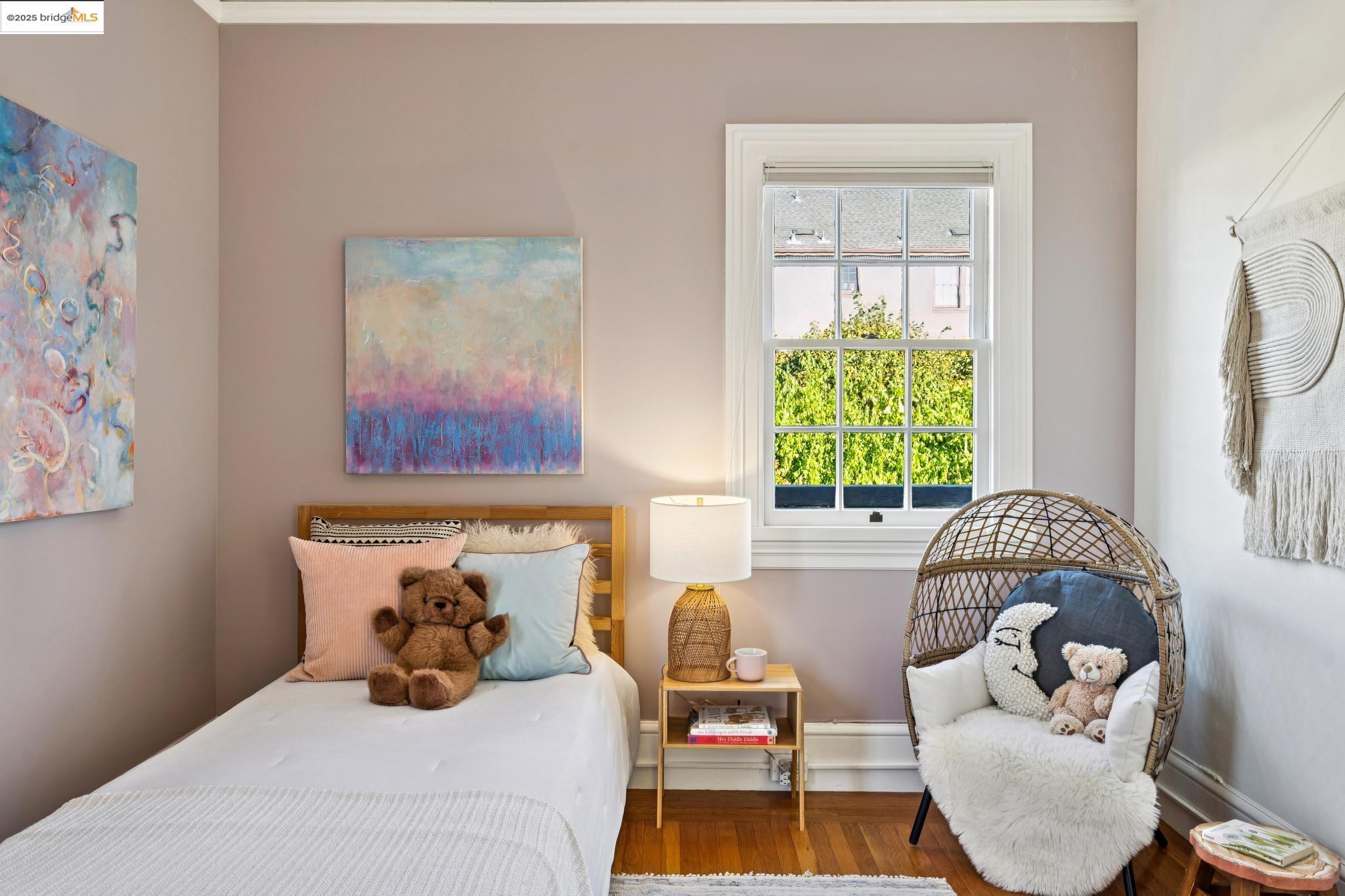 Detail Gallery Image 51 of 60 For 6218 Manoa St, Oakland,  CA 94618 - 3 Beds | 1/1 Baths