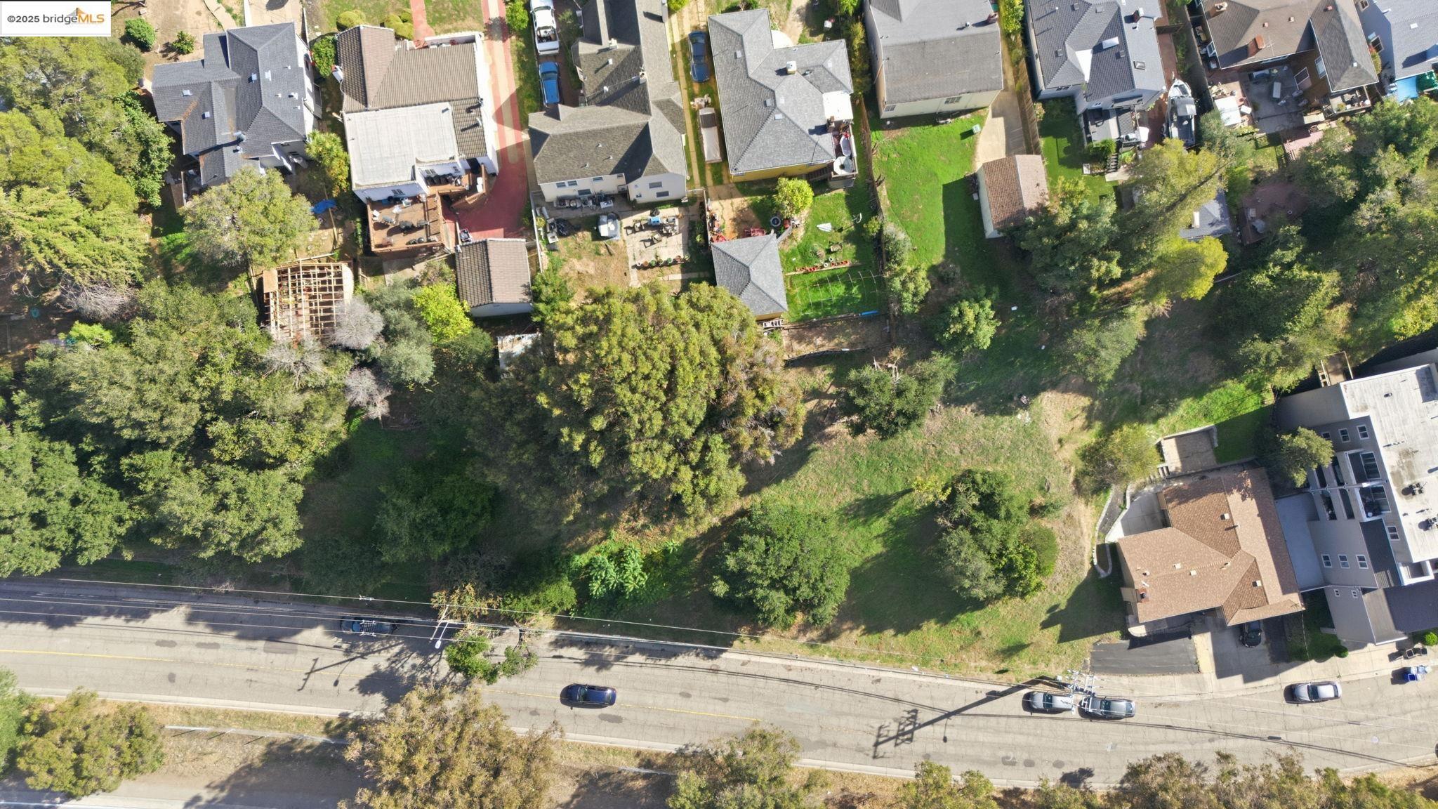 Detail Gallery Image 9 of 21 For 9670 Mountain Blvd, Oakland,  CA 94605 - – Beds | – Baths