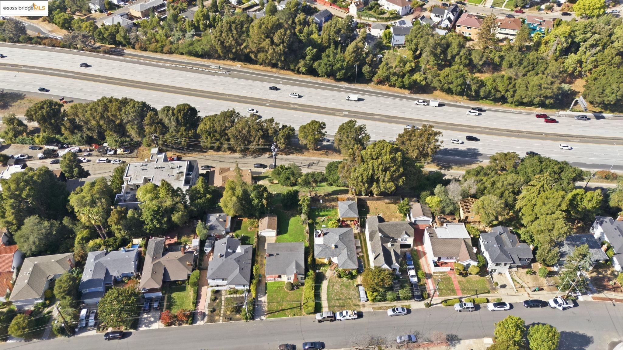 Detail Gallery Image 14 of 14 For 9680 Mountain Blvd, Oakland,  CA 94605 - – Beds | – Baths