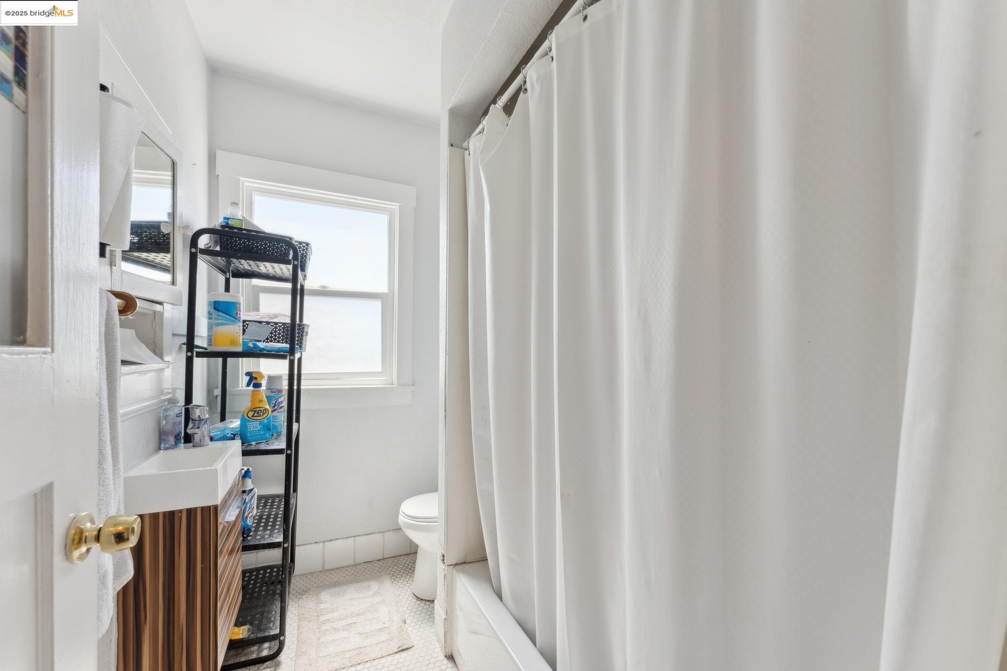 Photo #7: 41118115 Listing: Photo #7