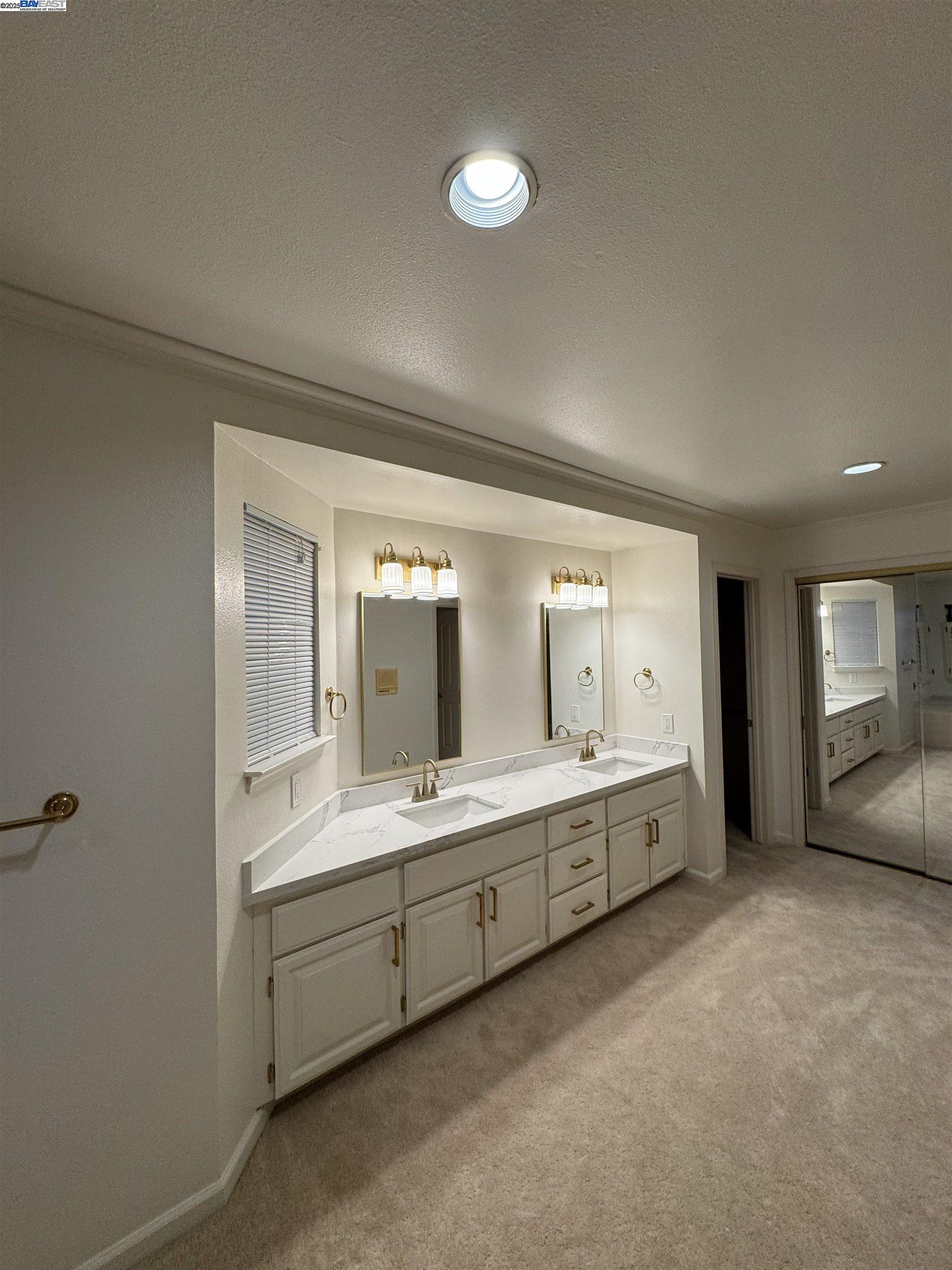 Detail Gallery Image 17 of 23 For 1295 Whispering Oaks Pl, Danville,  CA 94506 - 4 Beds | 3 Baths