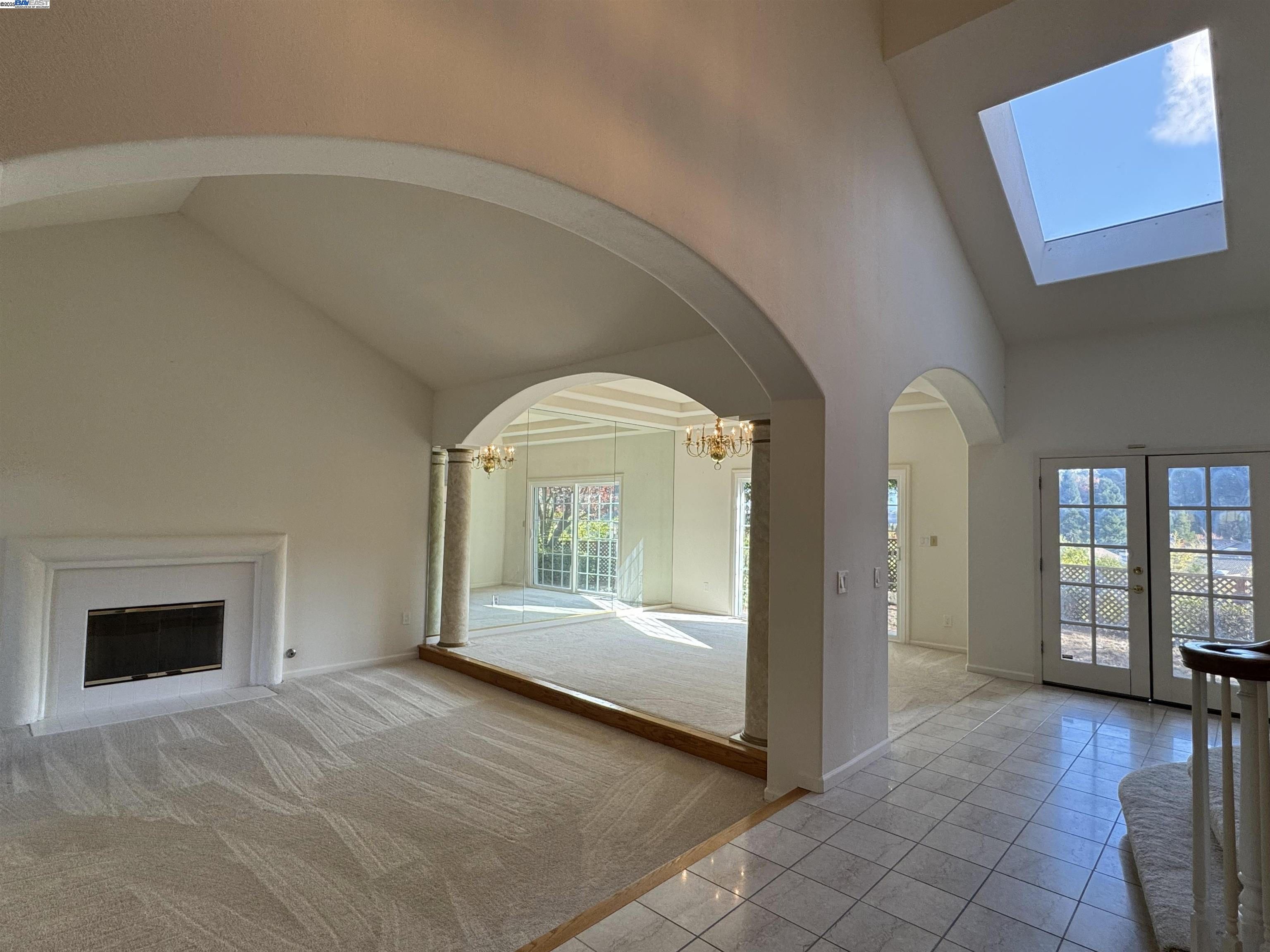Detail Gallery Image 4 of 23 For 1295 Whispering Oaks Pl, Danville,  CA 94506 - 4 Beds | 3 Baths
