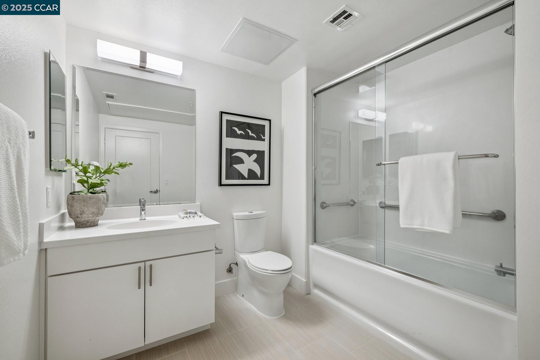 Detail Gallery Image 17 of 23 For 1000 Dewing Ave #214,  Lafayette,  CA 94549 - 2 Beds | 2 Baths