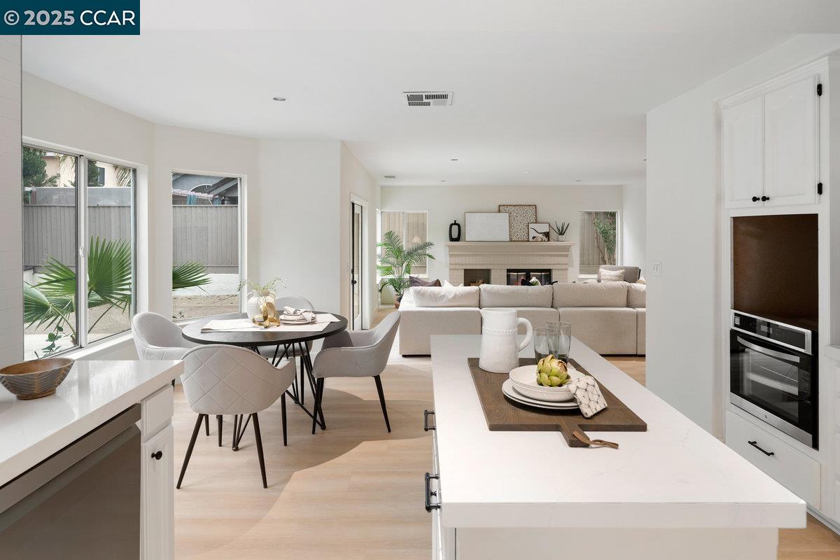 Detail Gallery Image 15 of 44 For 1856 Pelican Ct, Tracy,  CA 95376 - 5 Beds | 3 Baths