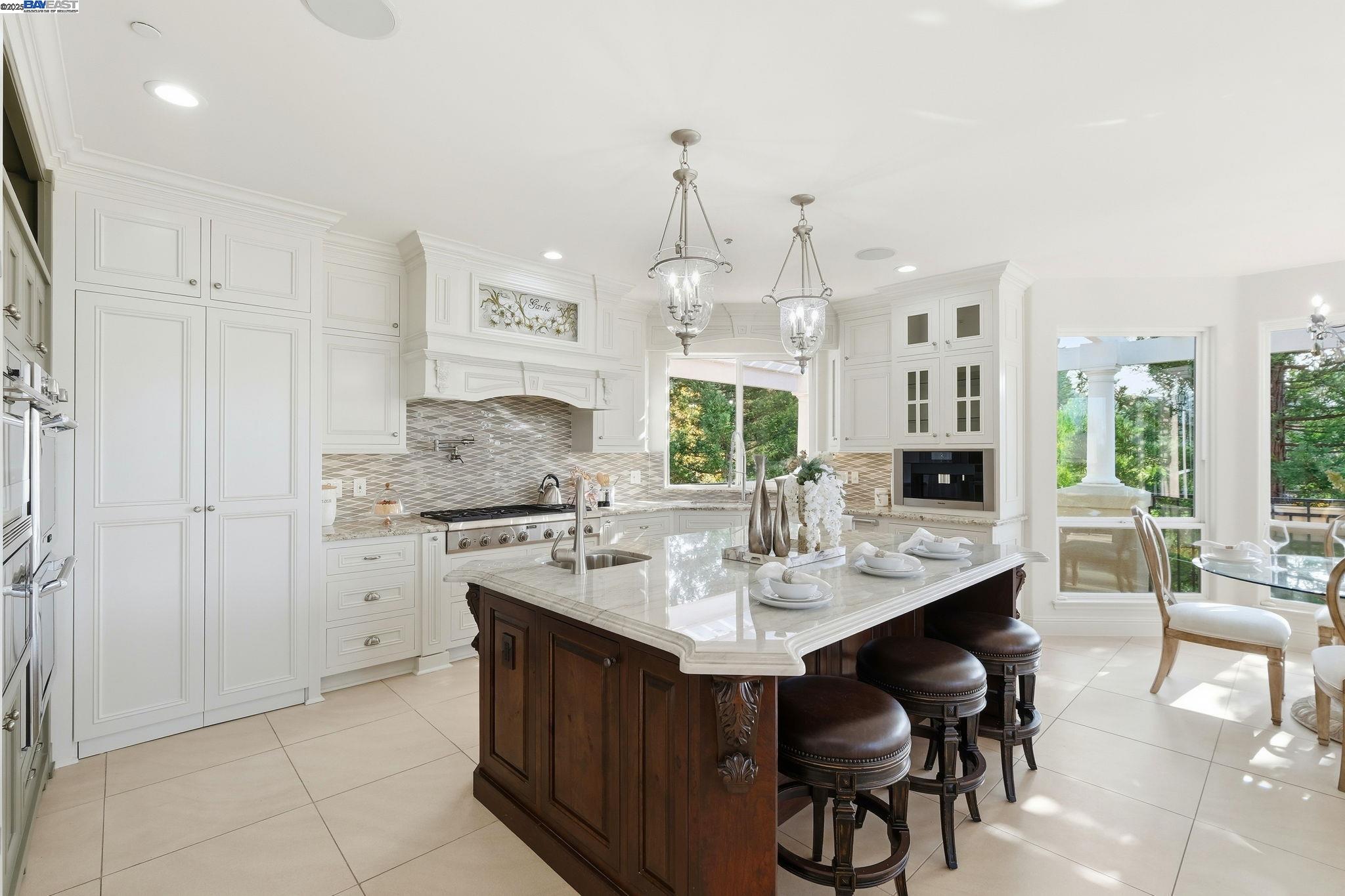 Detail Gallery Image 16 of 60 For 61 Montclaire Dr, Fremont,  CA 94539 - 4 Beds | 3/1 Baths