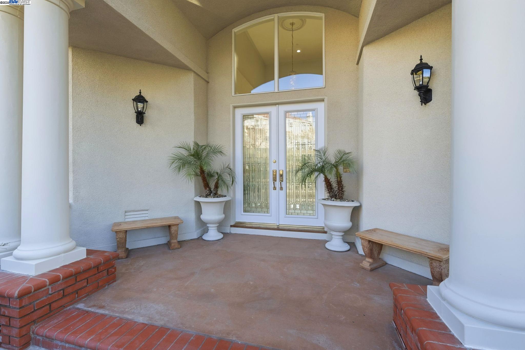 Detail Gallery Image 6 of 60 For 61 Montclaire Dr, Fremont,  CA 94539 - 4 Beds | 3/1 Baths