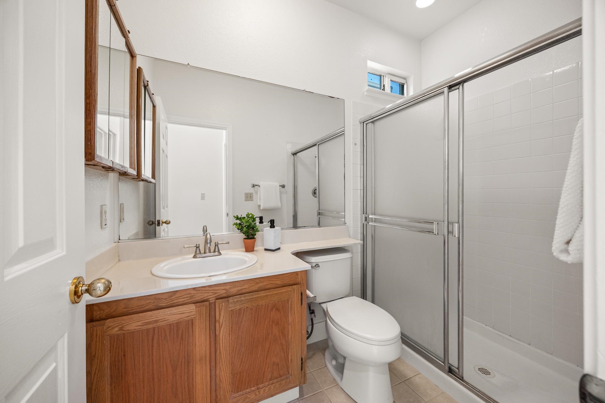 Detail Gallery Image 15 of 32 For 941 Mccoy Creek Cir, Suisun City,  CA 94585 - 3 Beds | 3 Baths