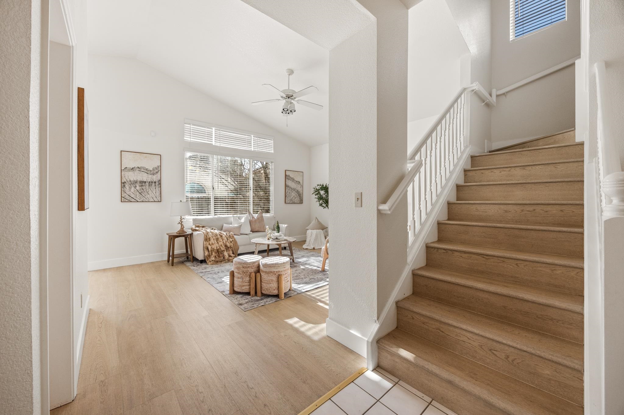 Detail Gallery Image 4 of 32 For 941 Mccoy Creek Cir, Suisun City,  CA 94585 - 3 Beds | 3 Baths