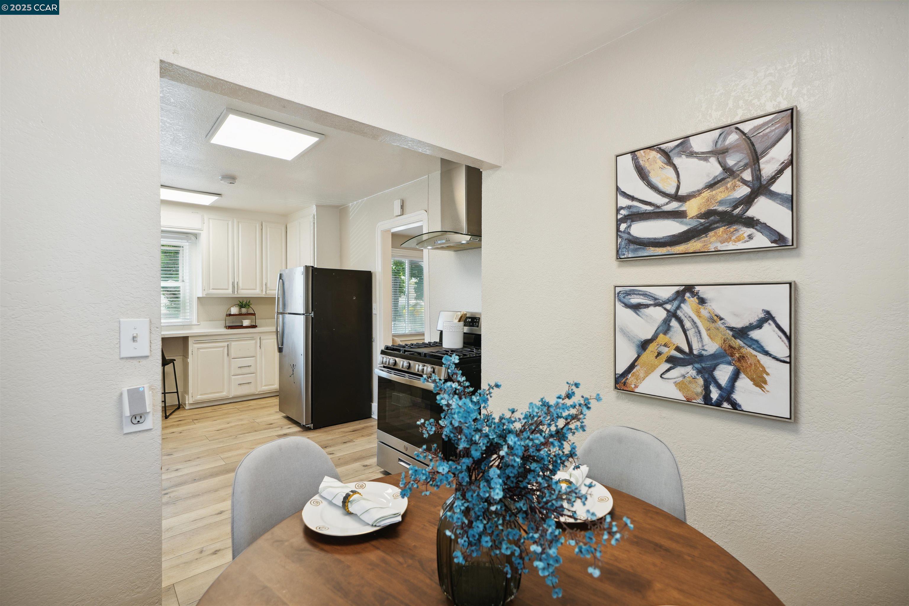 Detail Gallery Image 17 of 37 For 7700 Garfield Avenue, Oakland,  CA 94605 - 4 Beds | 1 Baths