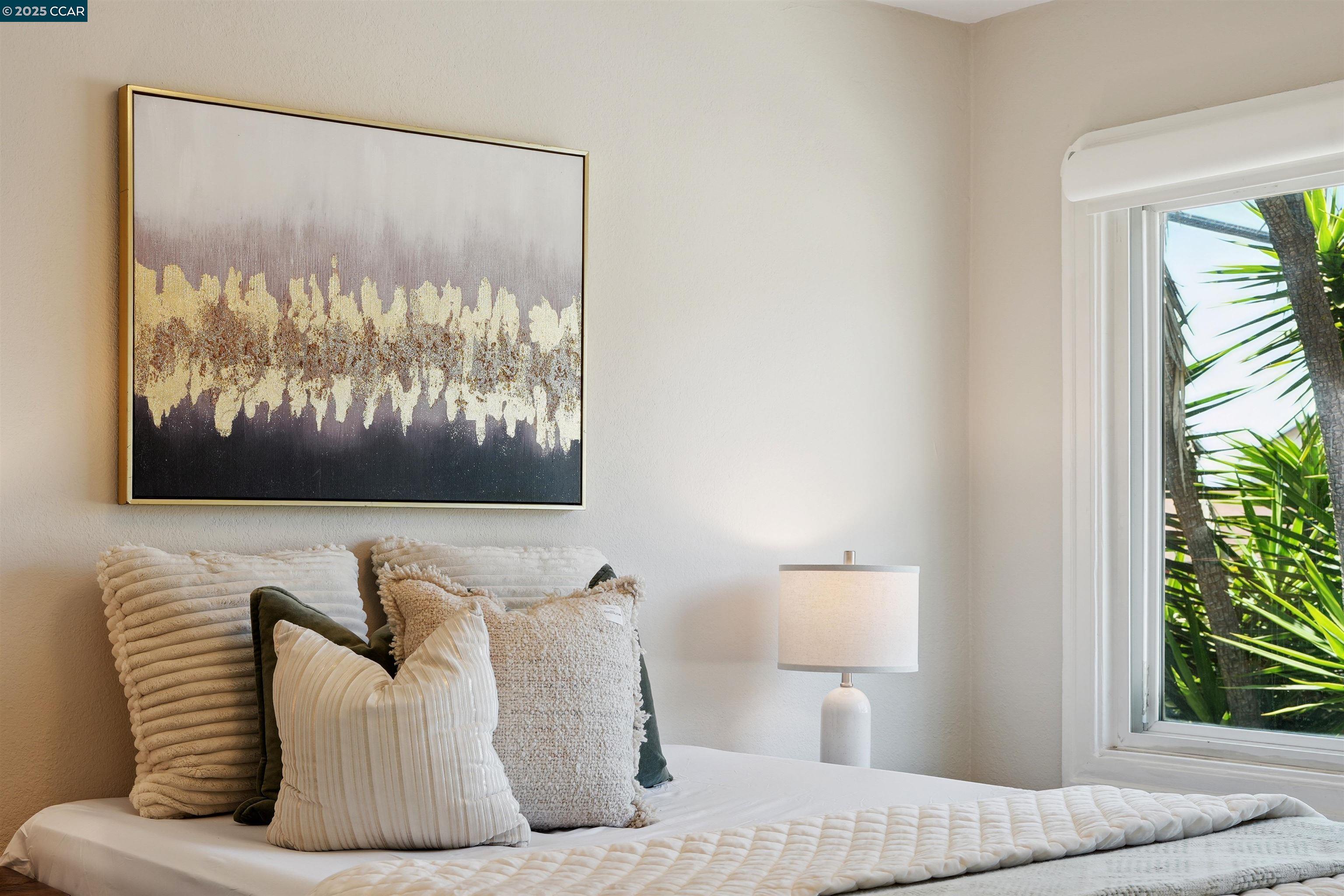 Detail Gallery Image 26 of 37 For 7700 Garfield Avenue, Oakland,  CA 94605 - 4 Beds | 1 Baths