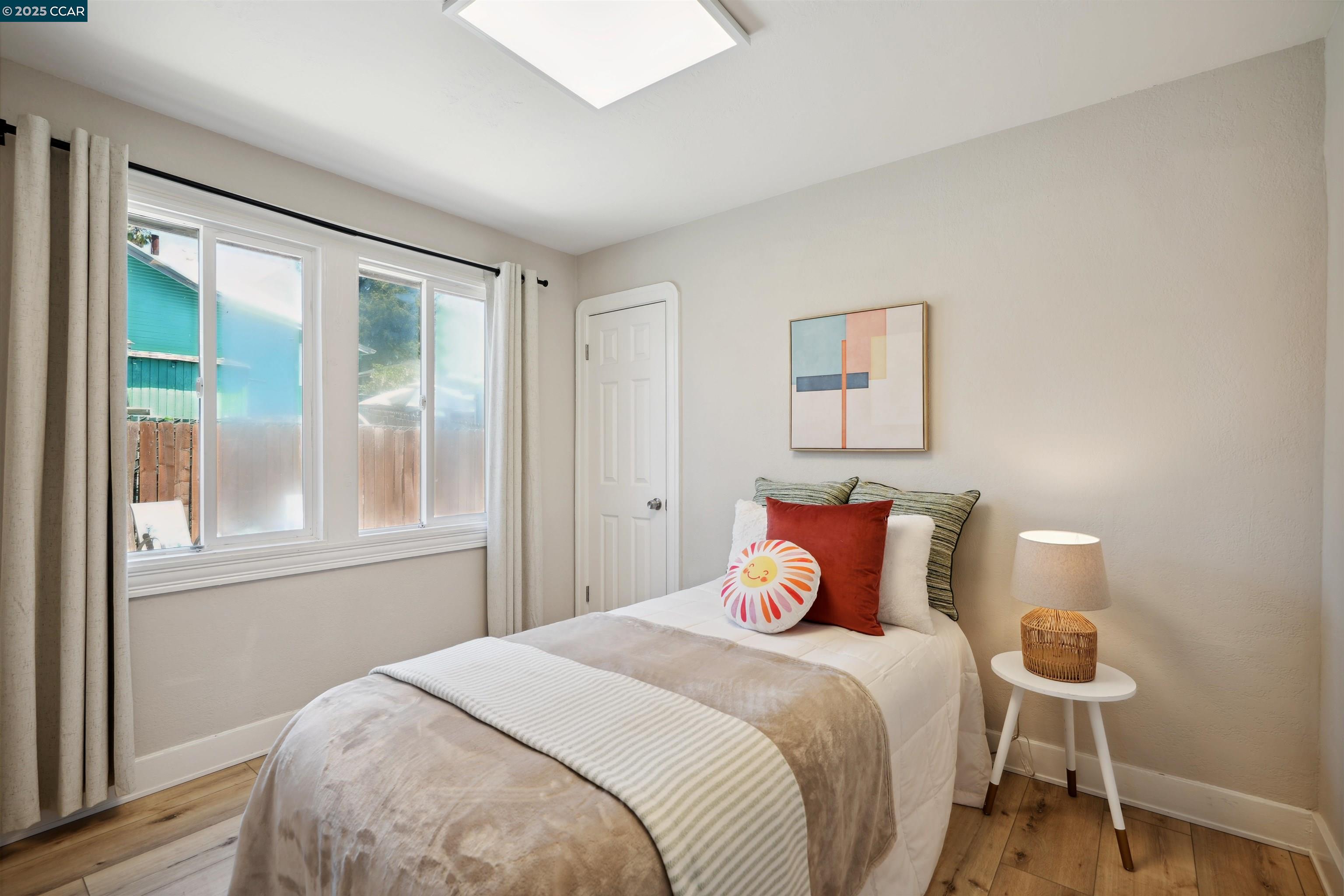 Detail Gallery Image 28 of 37 For 7700 Garfield Avenue, Oakland,  CA 94605 - 4 Beds | 1 Baths