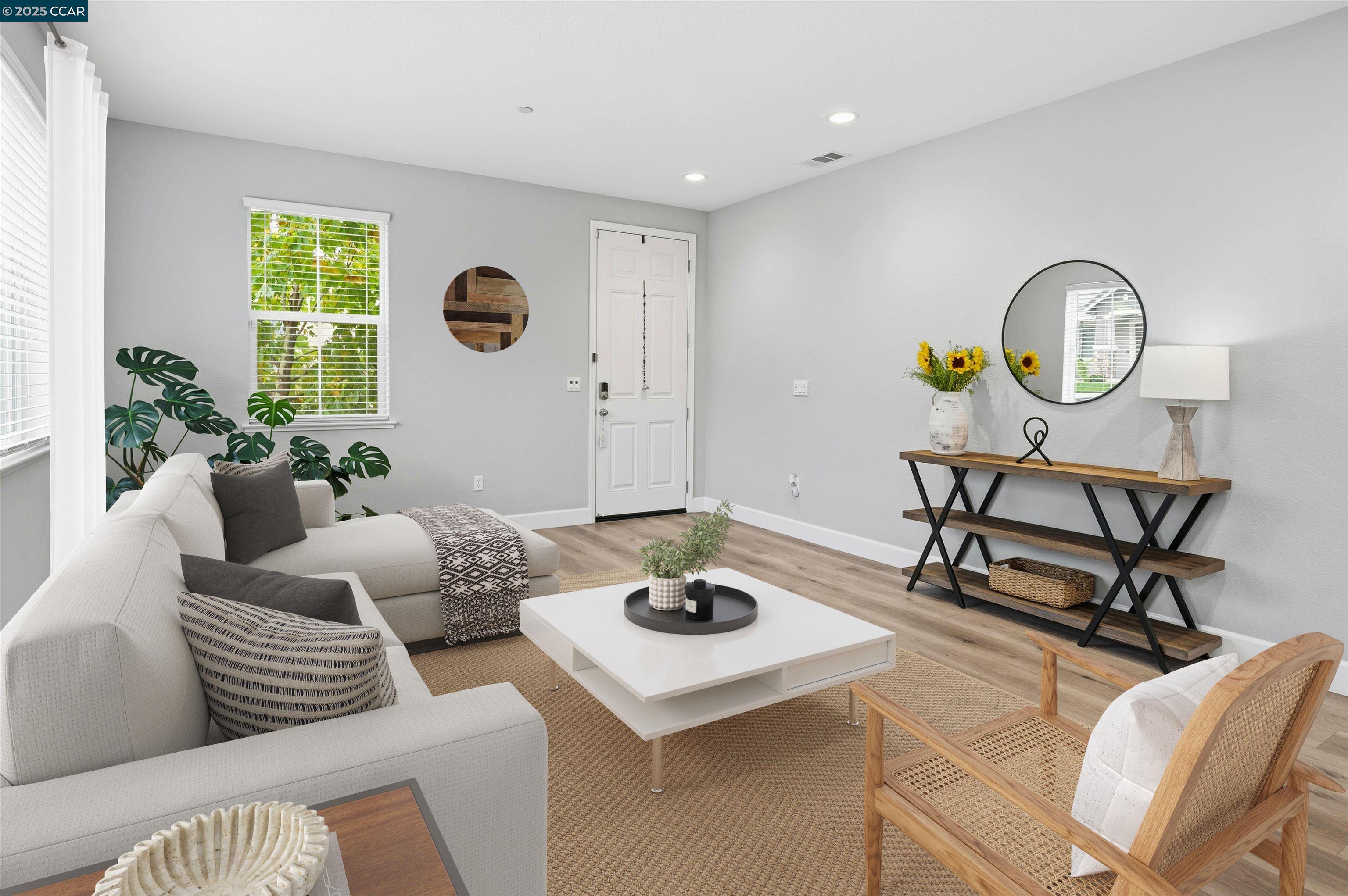 Detail Gallery Image 7 of 36 For 5227 Waterleaf Ln, Fairfield,  CA 94534 - 4 Beds | 2/1 Baths