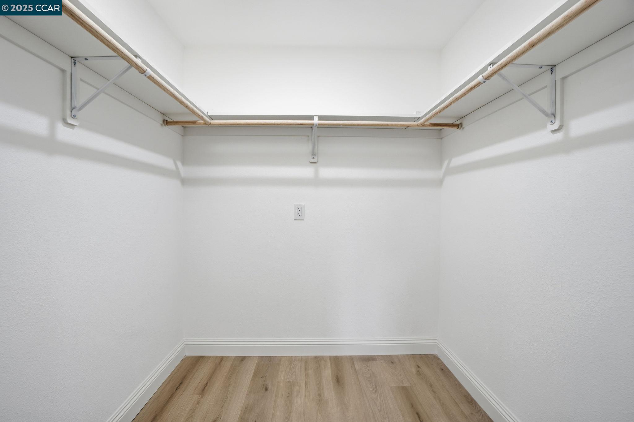 Detail Gallery Image 23 of 42 For 289 Sierra Dr, Walnut Creek,  CA 94596 - 3 Beds | 2/1 Baths