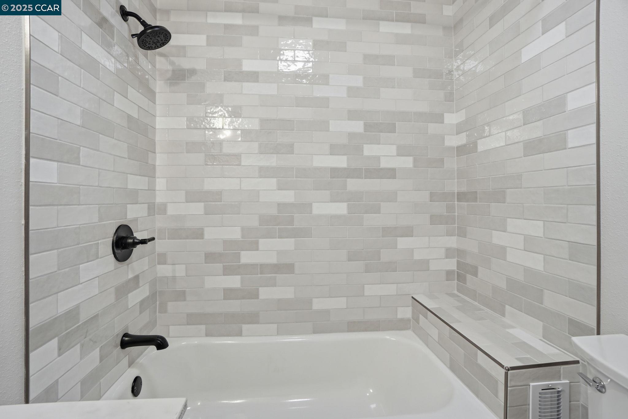 Detail Gallery Image 29 of 42 For 289 Sierra Dr, Walnut Creek,  CA 94596 - 3 Beds | 2/1 Baths