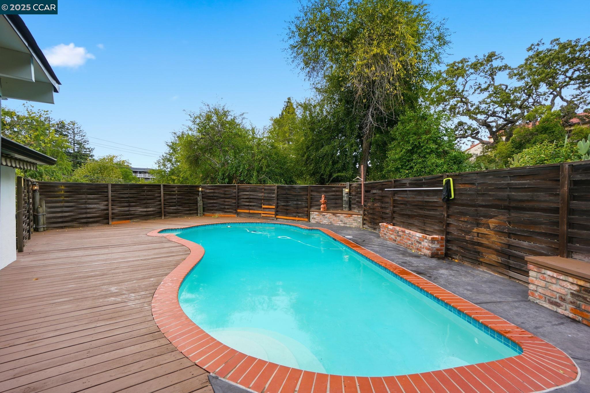 Detail Gallery Image 33 of 42 For 289 Sierra Dr, Walnut Creek,  CA 94596 - 3 Beds | 2/1 Baths