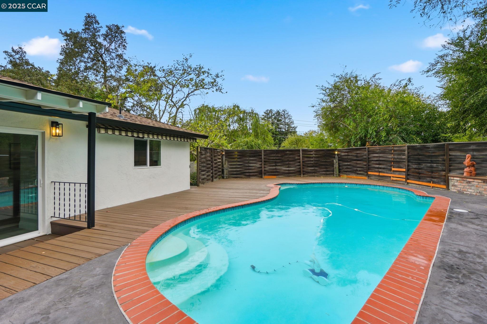 Detail Gallery Image 34 of 42 For 289 Sierra Dr, Walnut Creek,  CA 94596 - 3 Beds | 2/1 Baths