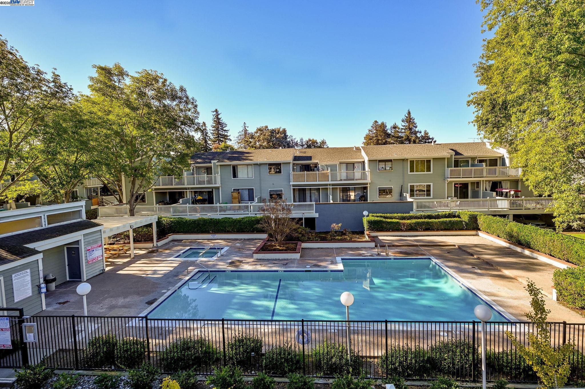 Detail Gallery Image 22 of 32 For 3467 Pinewood Ter #202,  Fremont,  CA 94536 - 2 Beds | 2 Baths