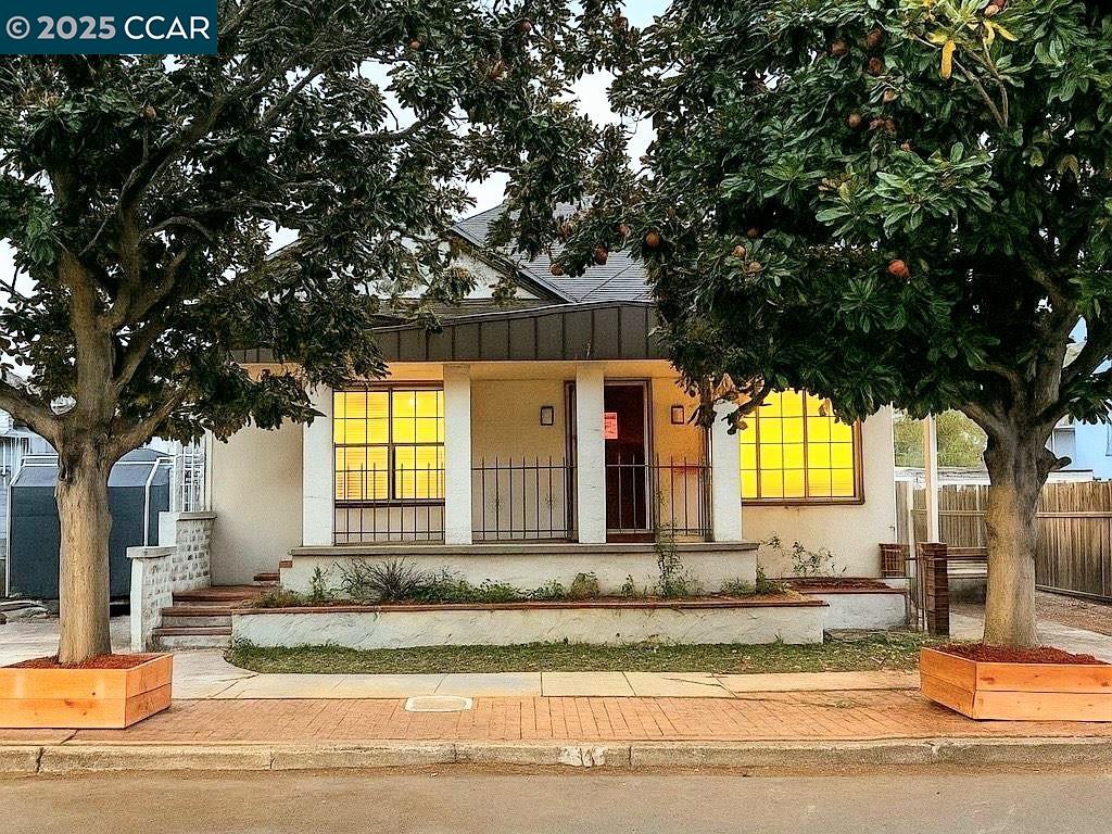 Front Image Thumbnail for CC41118142