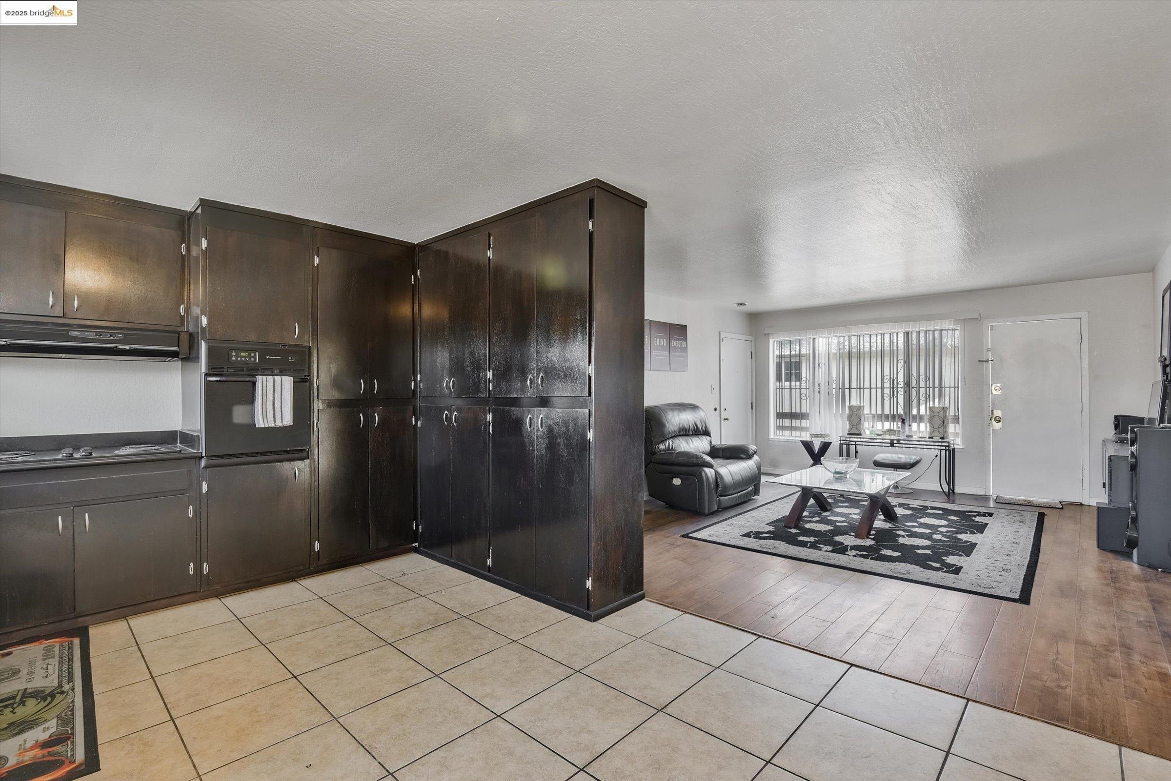 Detail Gallery Image 43 of 57 For 1927 82nd Ave, Oakland,  CA 94621 - – Beds | – Baths