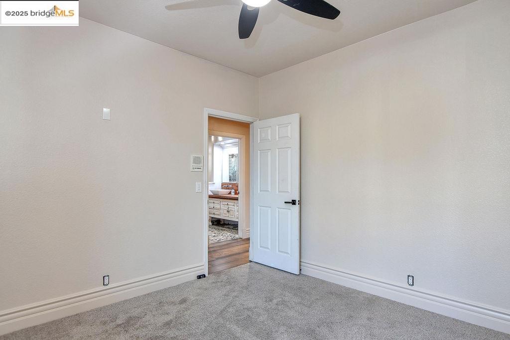 Detail Gallery Image 23 of 42 For 5580 Edgeview Dr, Discovery Bay,  CA 94505 - 4 Beds | 2/1 Baths