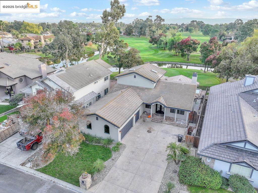 Detail Gallery Image 6 of 42 For 5580 Edgeview Dr, Discovery Bay,  CA 94505 - 4 Beds | 2/1 Baths