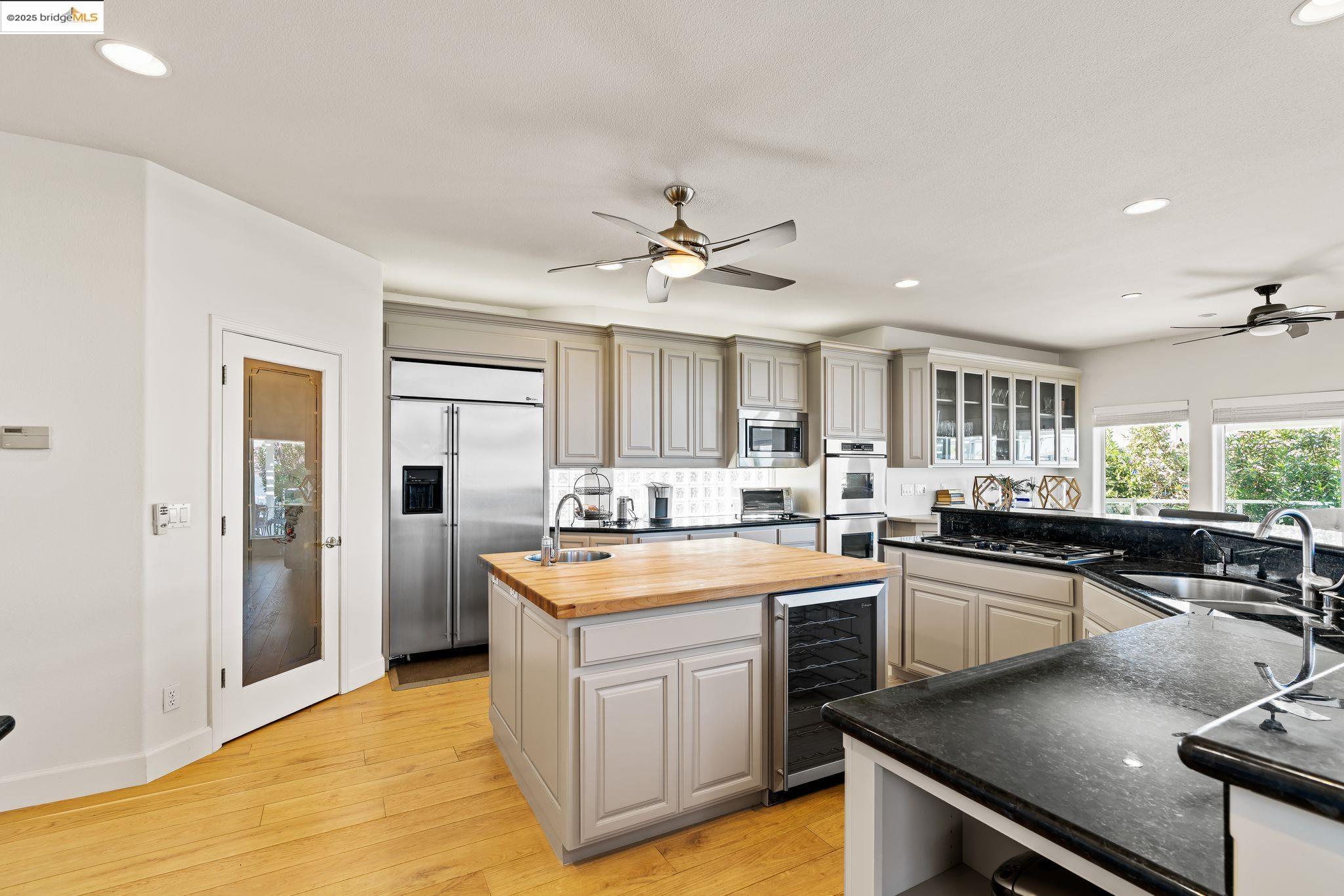 Detail Gallery Image 23 of 58 For 630 Discovery Bay Blvd, Discovery Bay,  CA 94505 - 3 Beds | 3/1 Baths