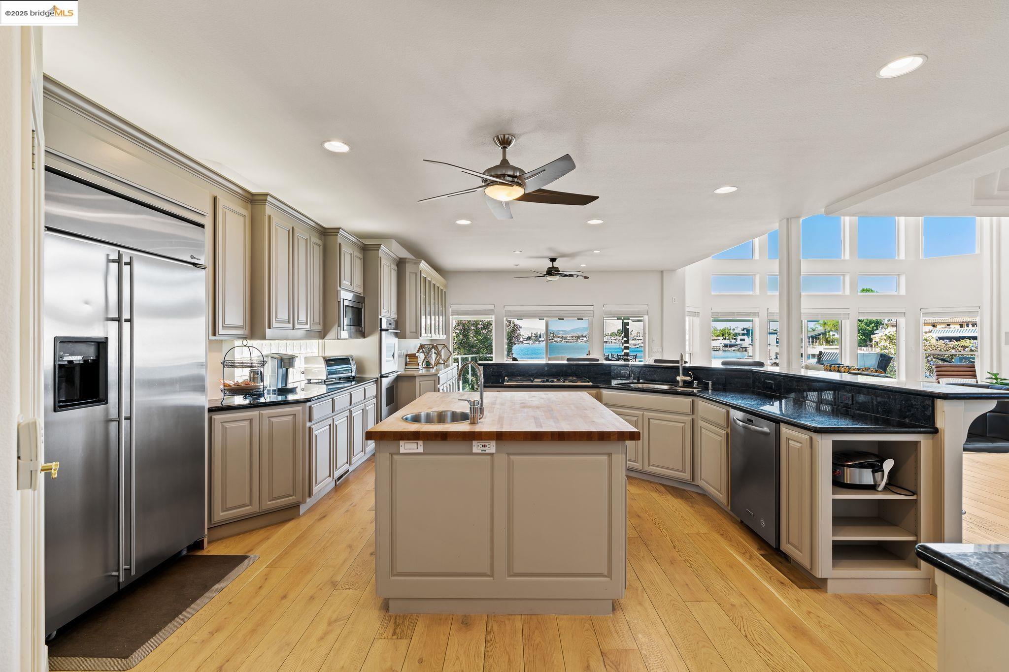 Detail Gallery Image 24 of 58 For 630 Discovery Bay Blvd, Discovery Bay,  CA 94505 - 3 Beds | 3/1 Baths