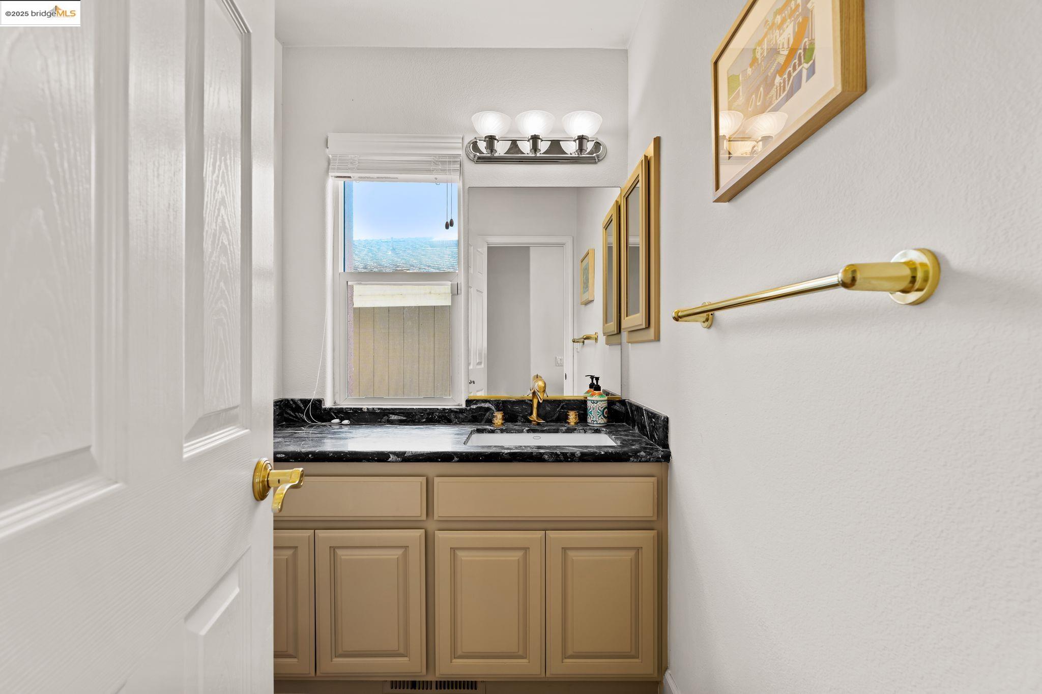 Detail Gallery Image 26 of 58 For 630 Discovery Bay Blvd, Discovery Bay,  CA 94505 - 3 Beds | 3/1 Baths