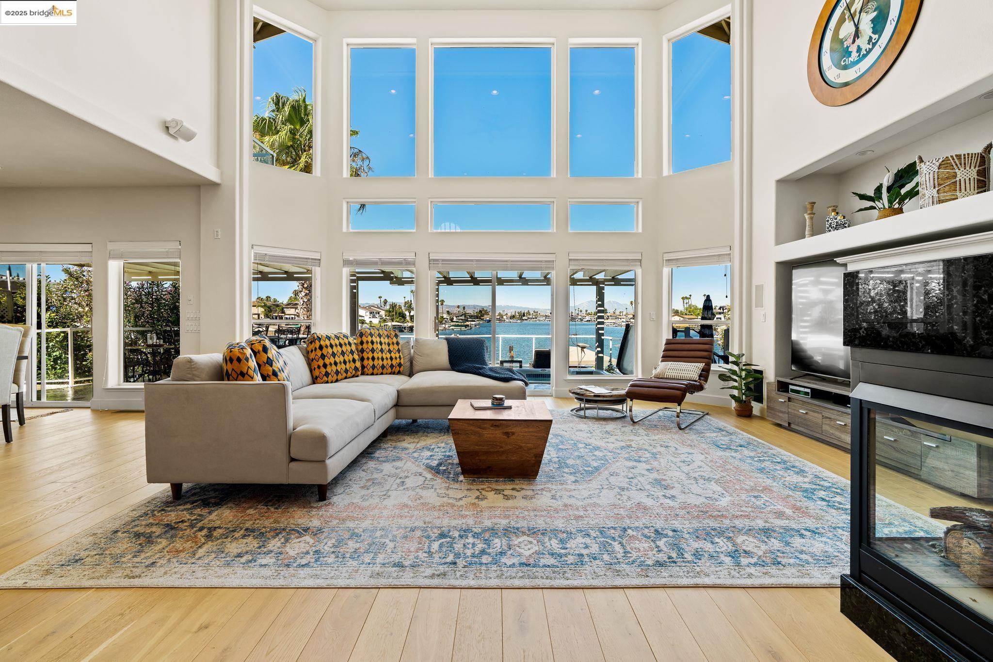 Detail Gallery Image 9 of 58 For 630 Discovery Bay Blvd, Discovery Bay,  CA 94505 - 3 Beds | 3/1 Baths