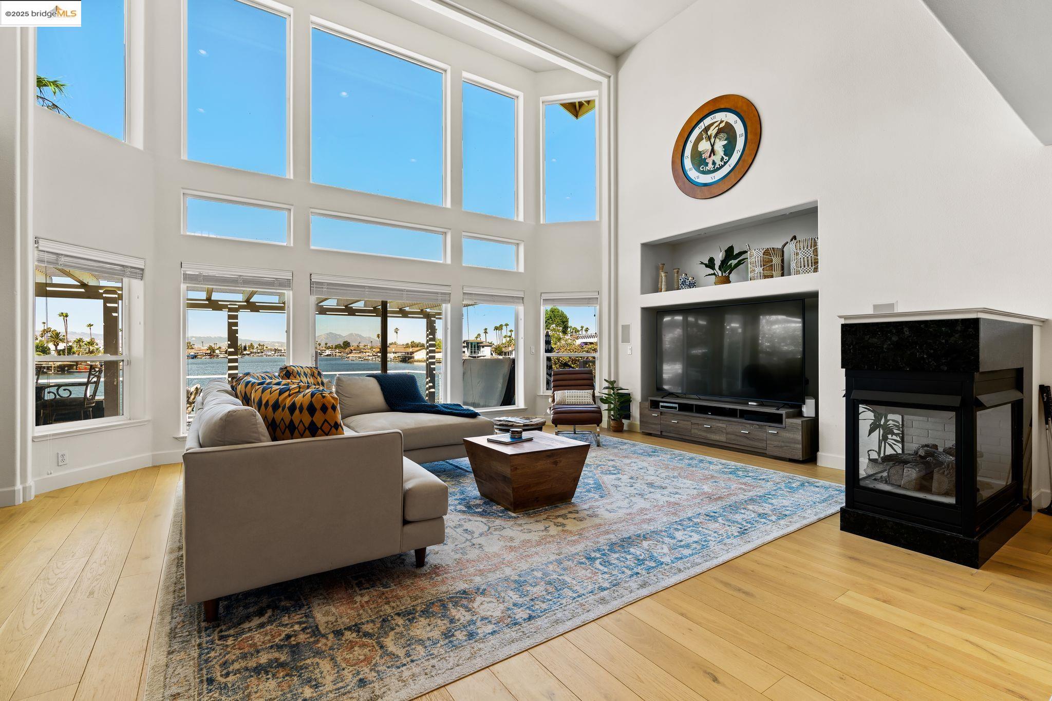 Detail Gallery Image 10 of 58 For 630 Discovery Bay Blvd, Discovery Bay,  CA 94505 - 3 Beds | 3/1 Baths