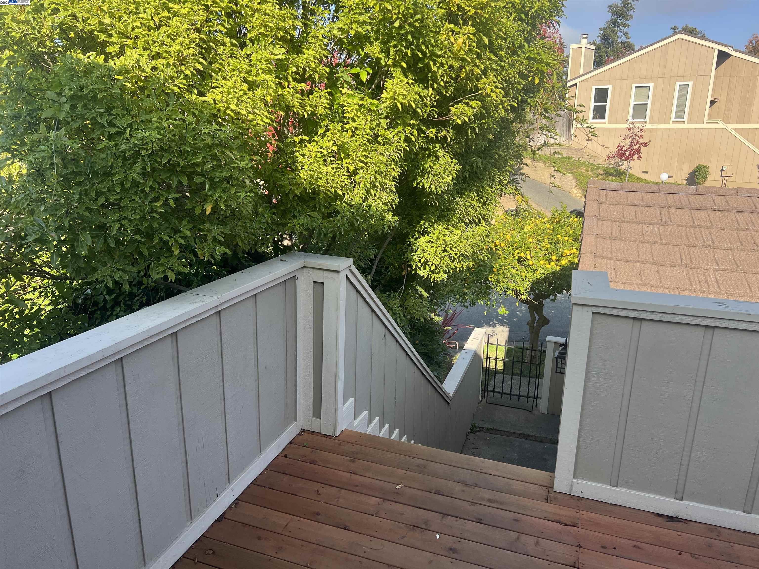 Photo #5: 41118153 Listing: Photo #5