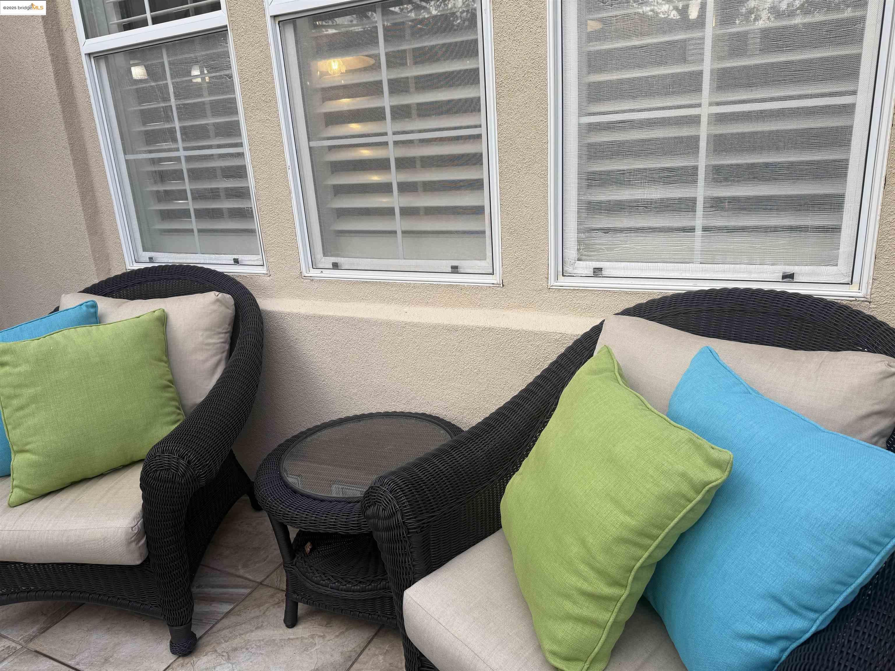 Detail Gallery Image 17 of 18 For 4072 Summer Gate Ave, Vallejo,  CA 94591 - 4 Beds | 4 Baths