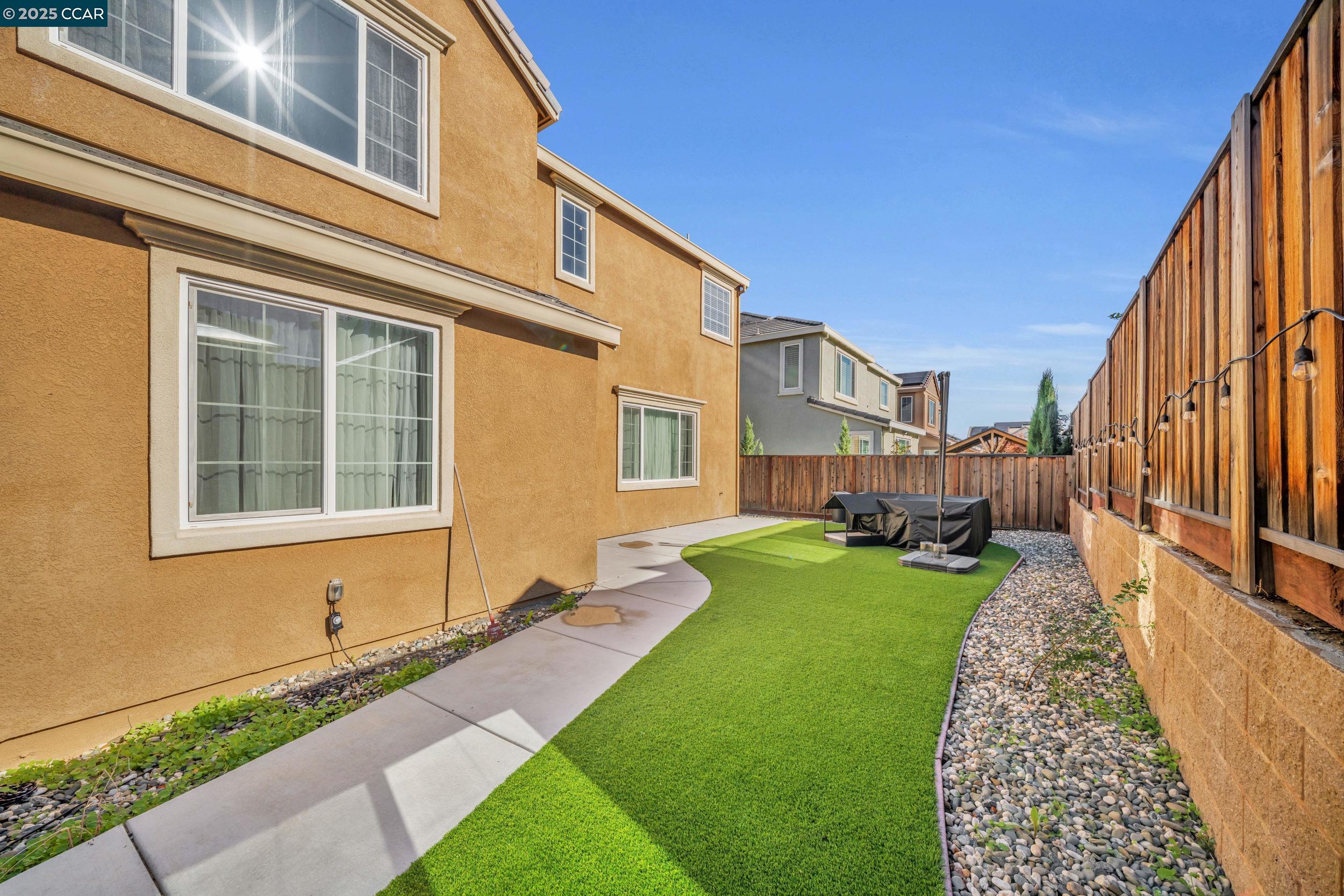 Detail Gallery Image 21 of 23 For 5487 Alvar Loop, Antioch,  CA 94531 - 4 Beds | 3 Baths