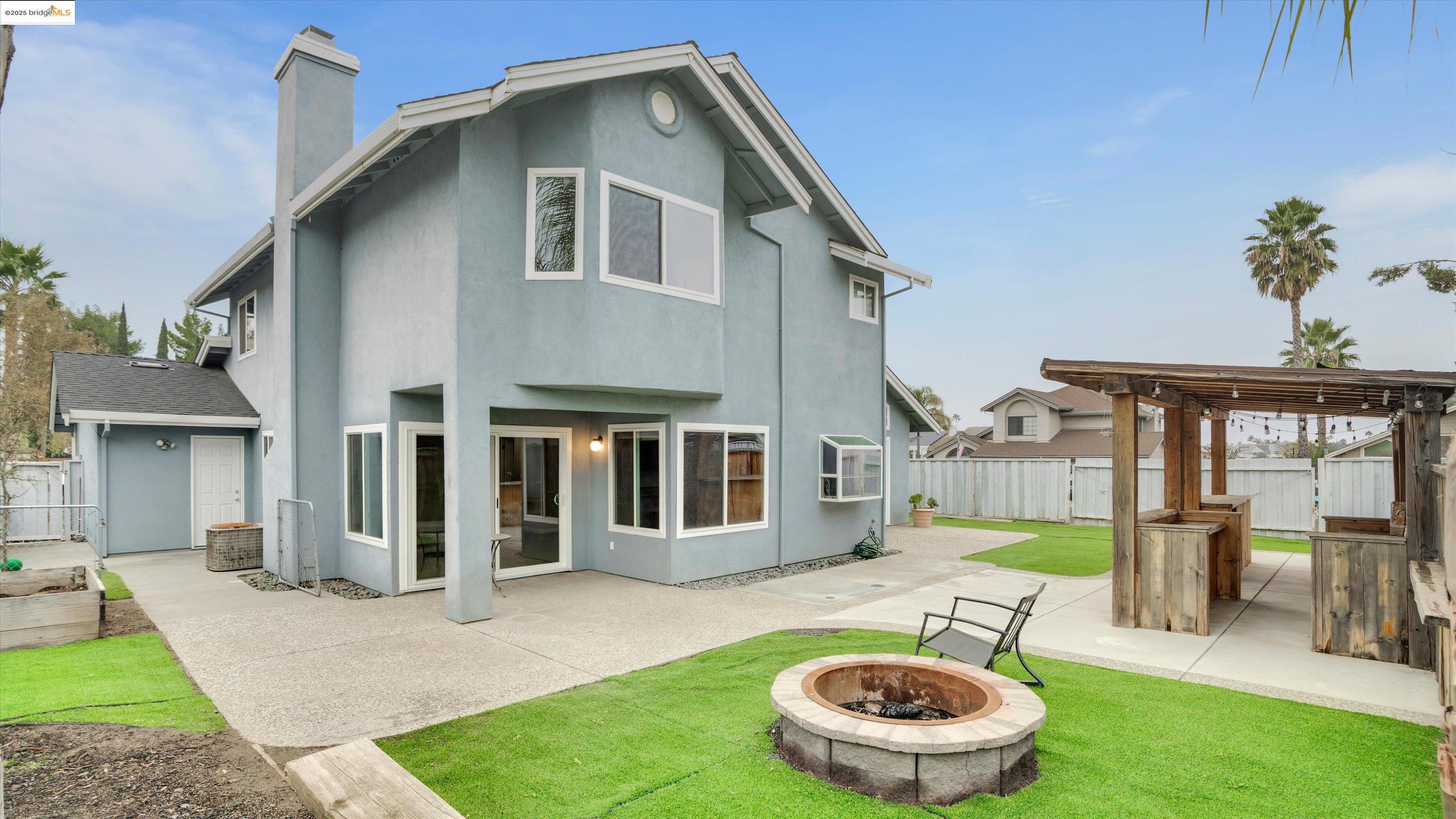 Detail Gallery Image 38 of 53 For 2271 Biscay Ct, Discovery Bay,  CA 94505 - 4 Beds | 2/1 Baths