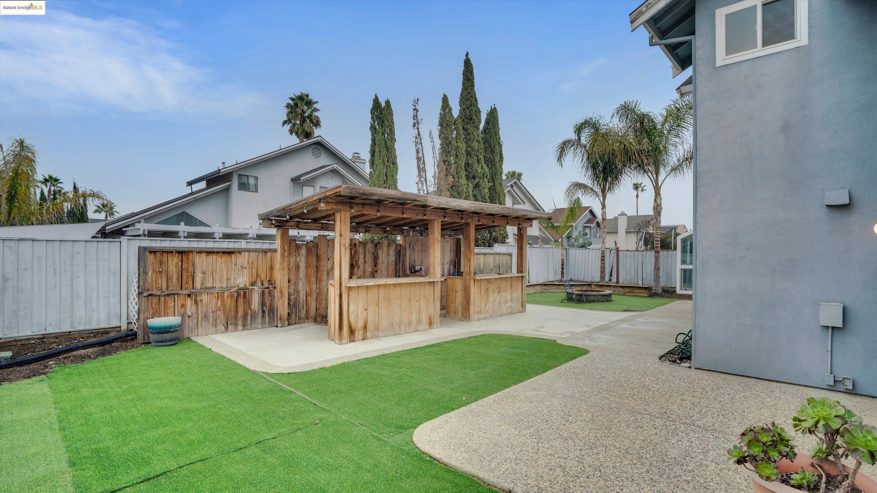 Detail Gallery Image 43 of 53 For 2271 Biscay Ct, Discovery Bay,  CA 94505 - 4 Beds | 2/1 Baths