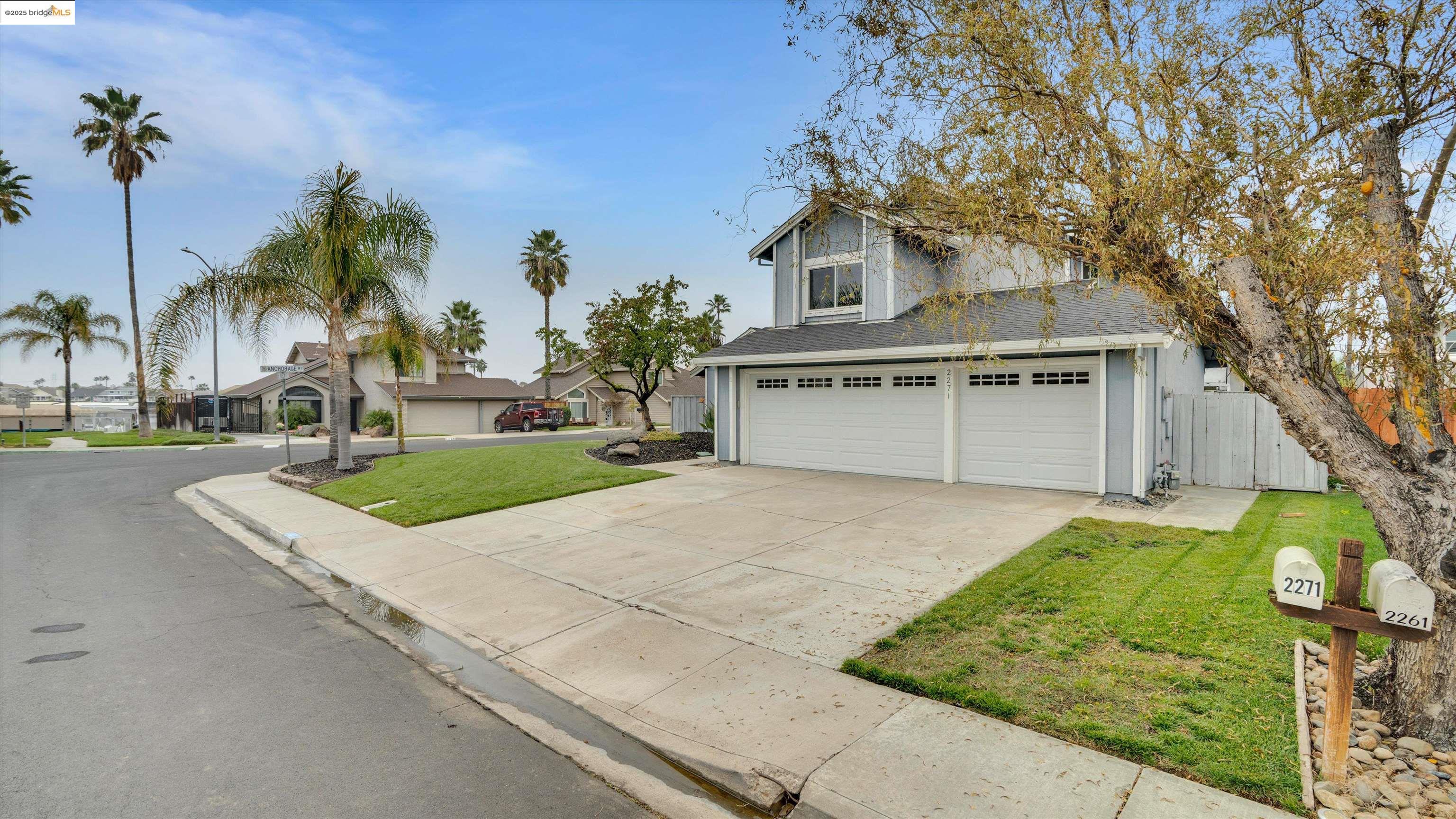 Detail Gallery Image 5 of 53 For 2271 Biscay Ct, Discovery Bay,  CA 94505 - 4 Beds | 2/1 Baths