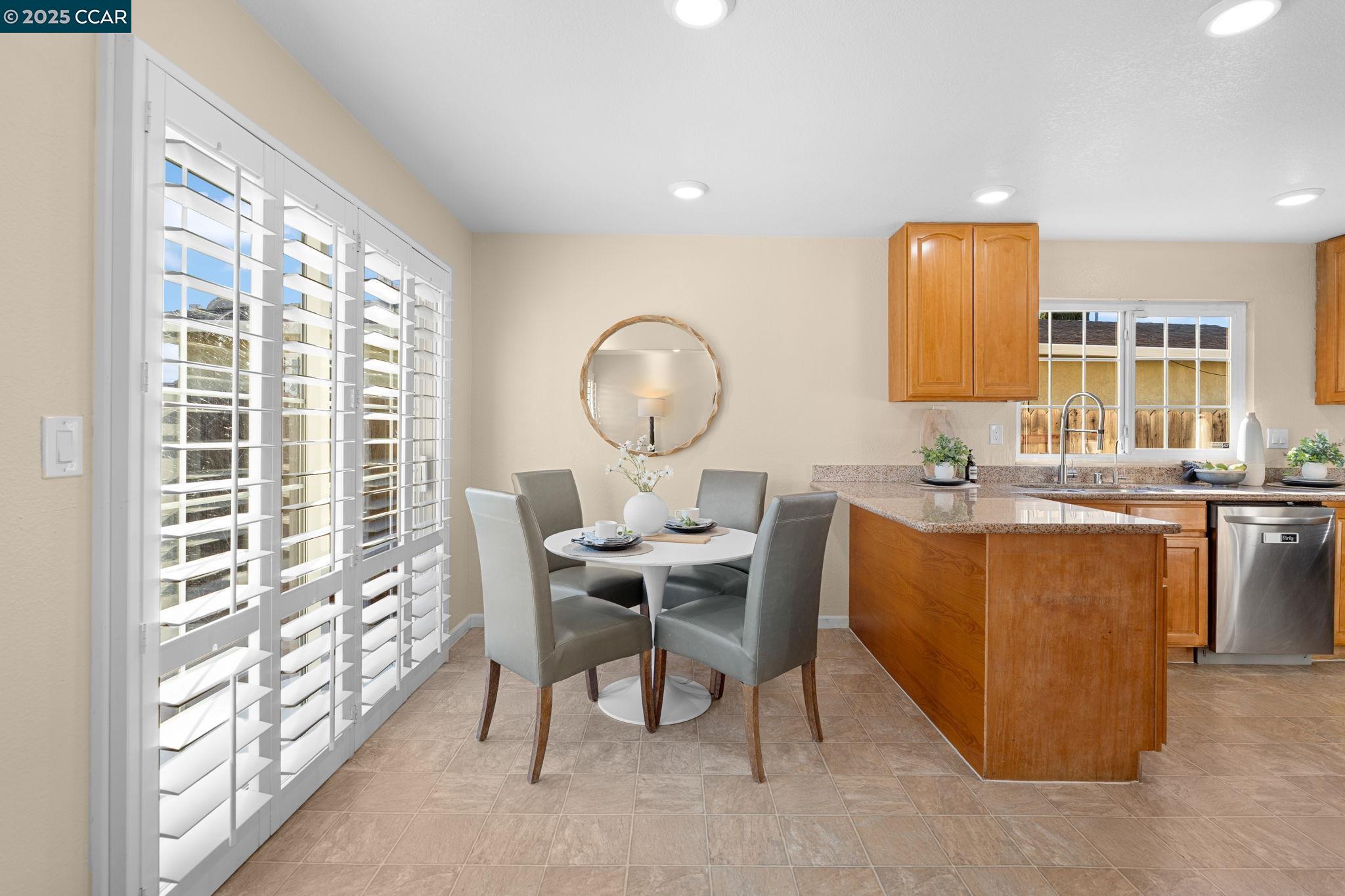 Detail Gallery Image 17 of 59 For 91 Mosswood Dr, Suisun City,  CA 94585 - 3 Beds | 2 Baths