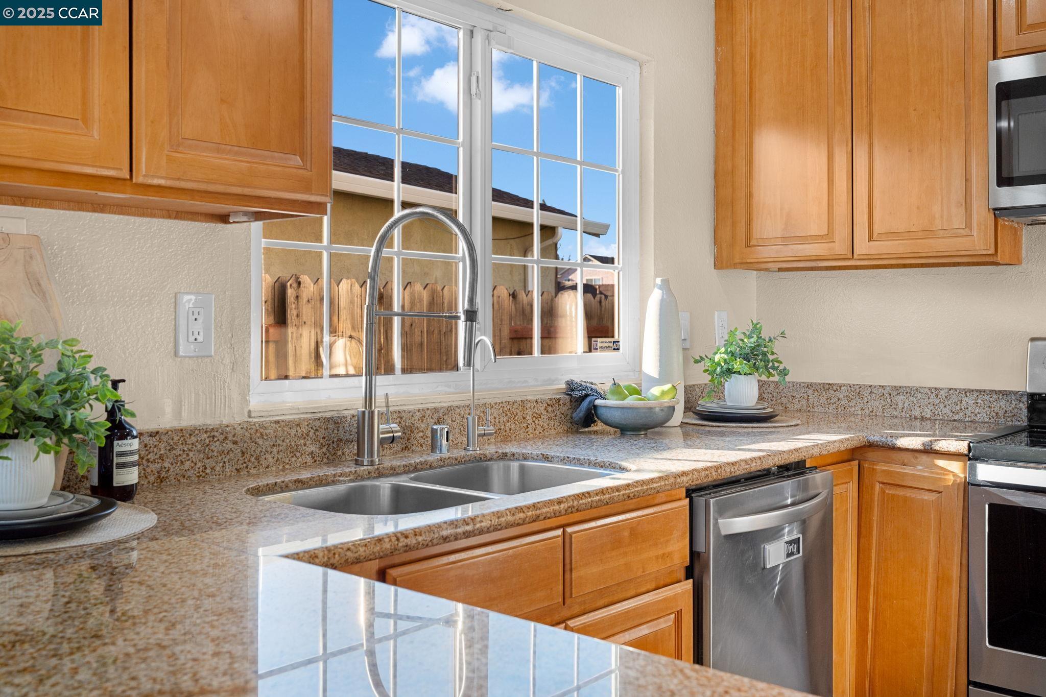 Detail Gallery Image 22 of 59 For 91 Mosswood Dr, Suisun City,  CA 94585 - 3 Beds | 2 Baths