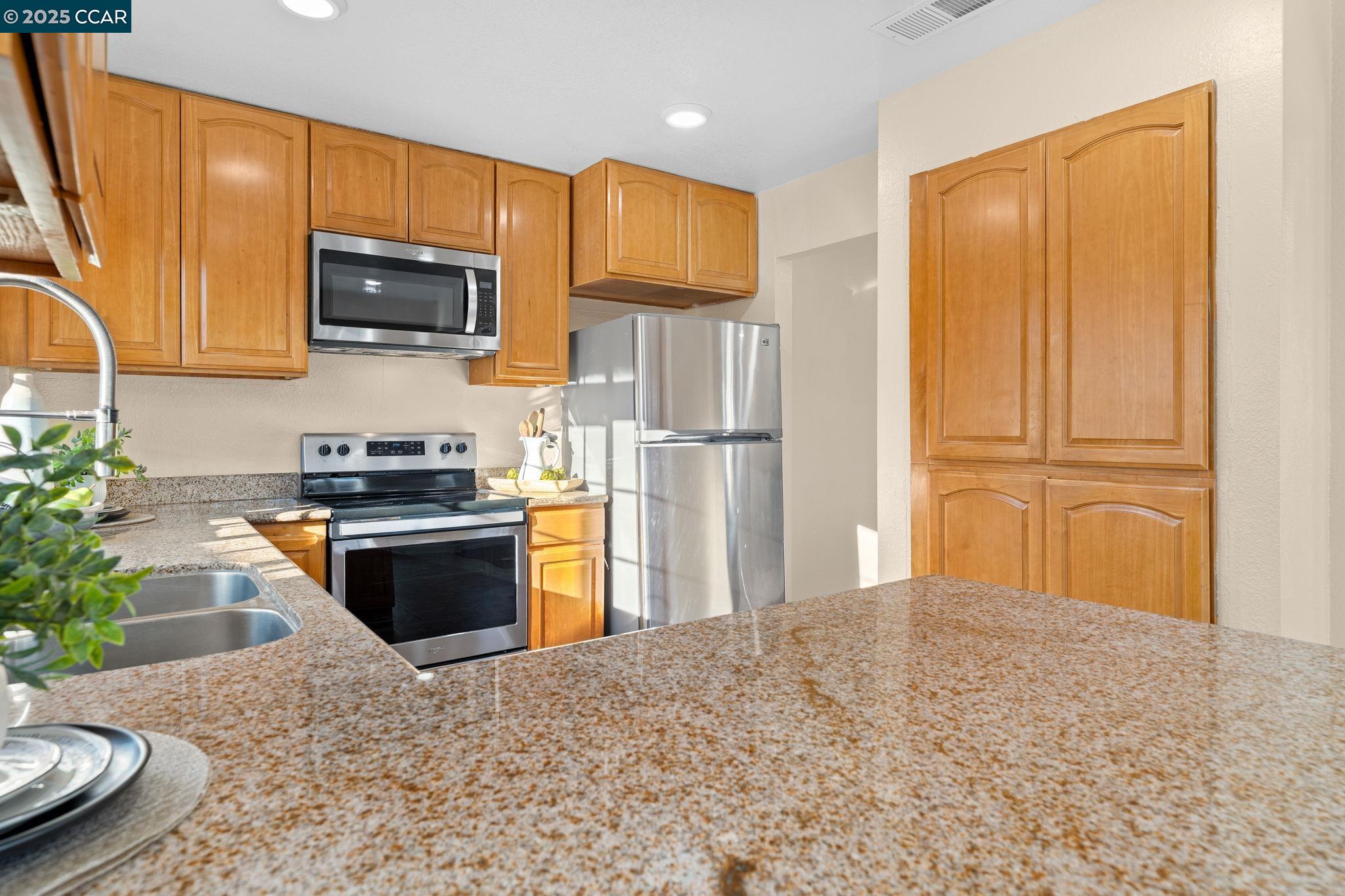 Detail Gallery Image 26 of 59 For 91 Mosswood Dr, Suisun City,  CA 94585 - 3 Beds | 2 Baths