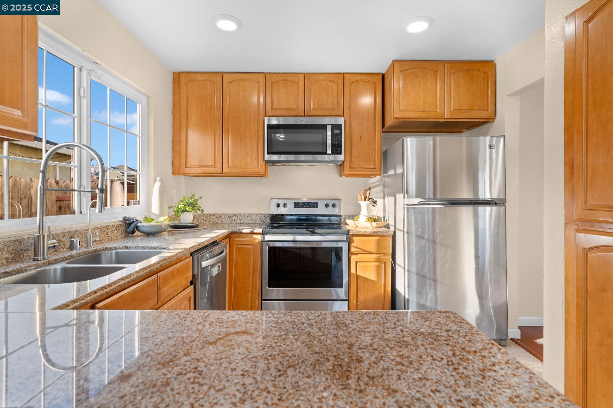 Detail Gallery Image 27 of 59 For 91 Mosswood Dr, Suisun City,  CA 94585 - 3 Beds | 2 Baths