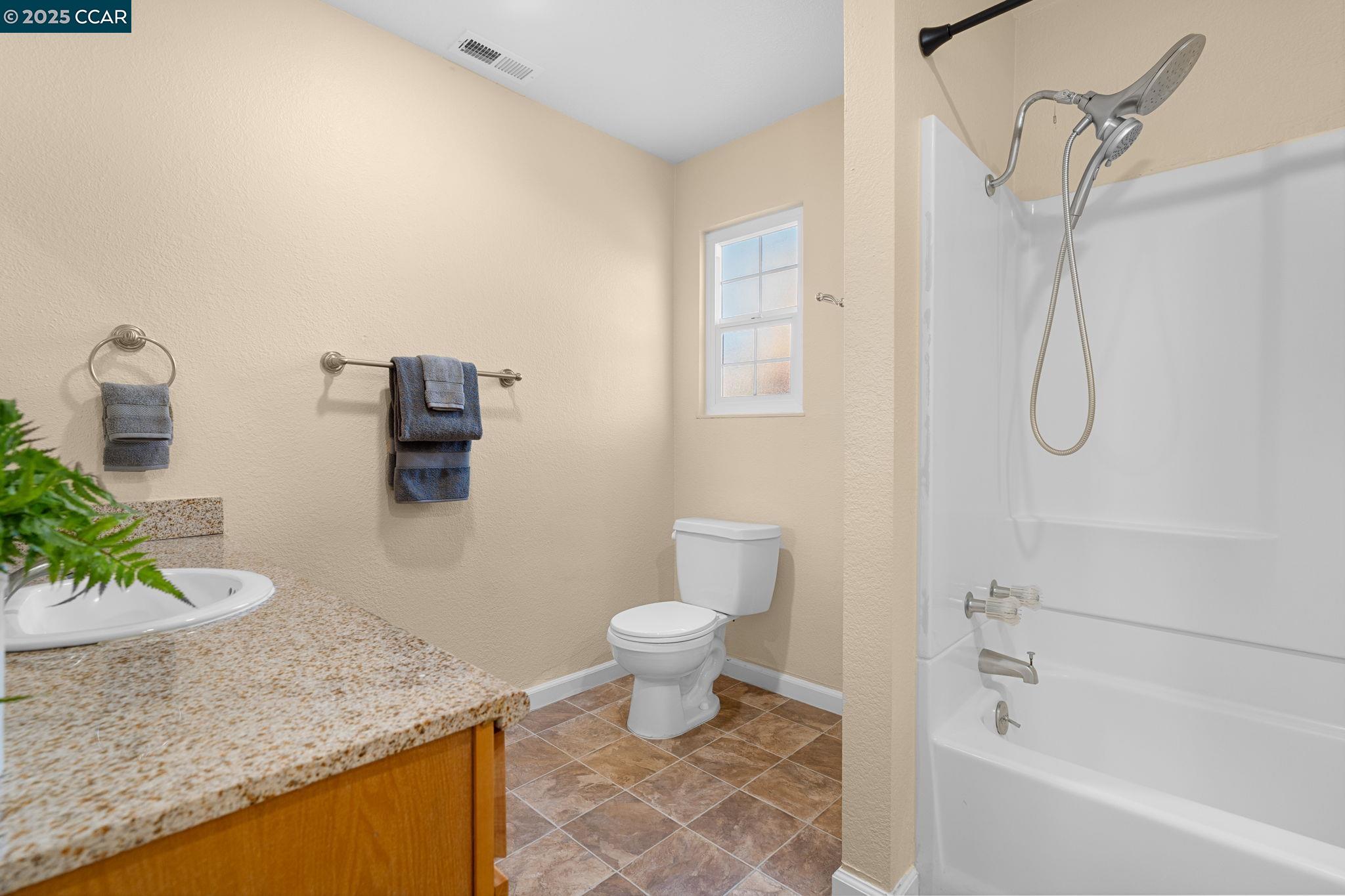 Detail Gallery Image 41 of 59 For 91 Mosswood Dr, Suisun City,  CA 94585 - 3 Beds | 2 Baths