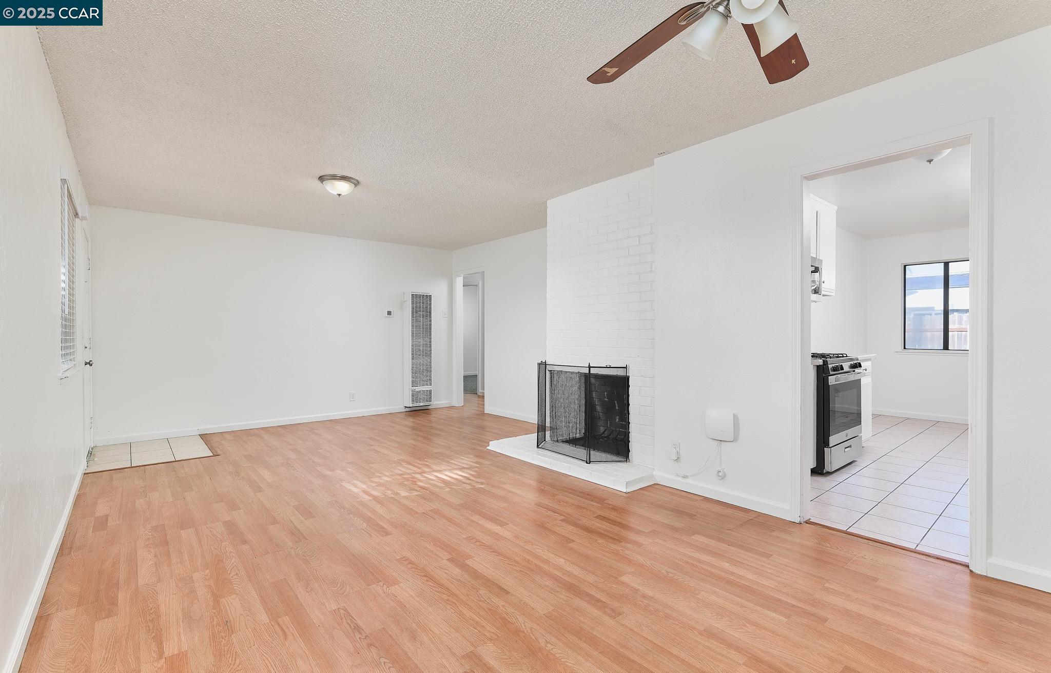 Detail Gallery Image 7 of 18 For 4413 Brandt Way, North Highlands,  CA 95660 - 3 Beds | 1 Baths