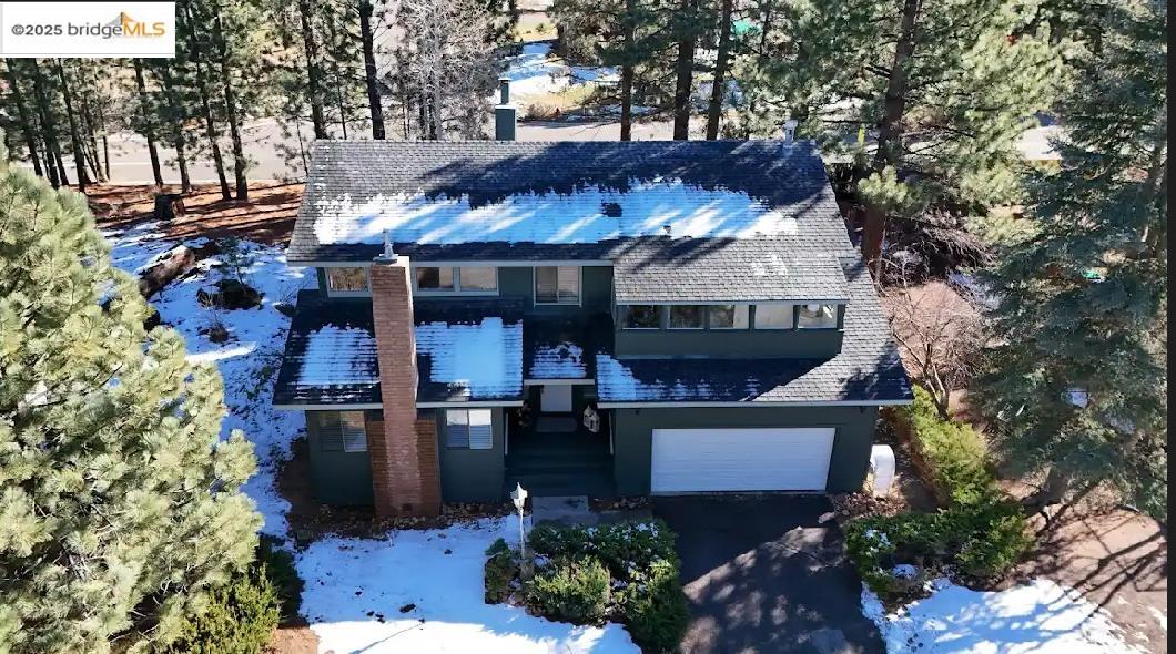 Detail Gallery Image 3 of 49 For 2524 Cattlemans Trl, South Lake Tahoe,  CA 96150 - 3 Beds | 3 Baths