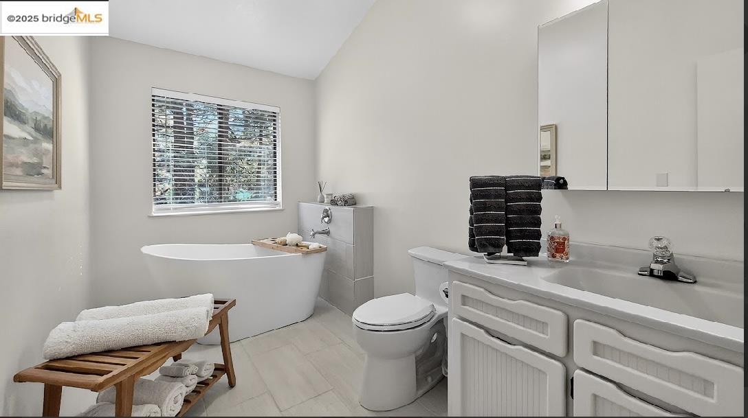 Detail Gallery Image 27 of 49 For 2524 Cattlemans Trl, South Lake Tahoe,  CA 96150 - 3 Beds | 3 Baths