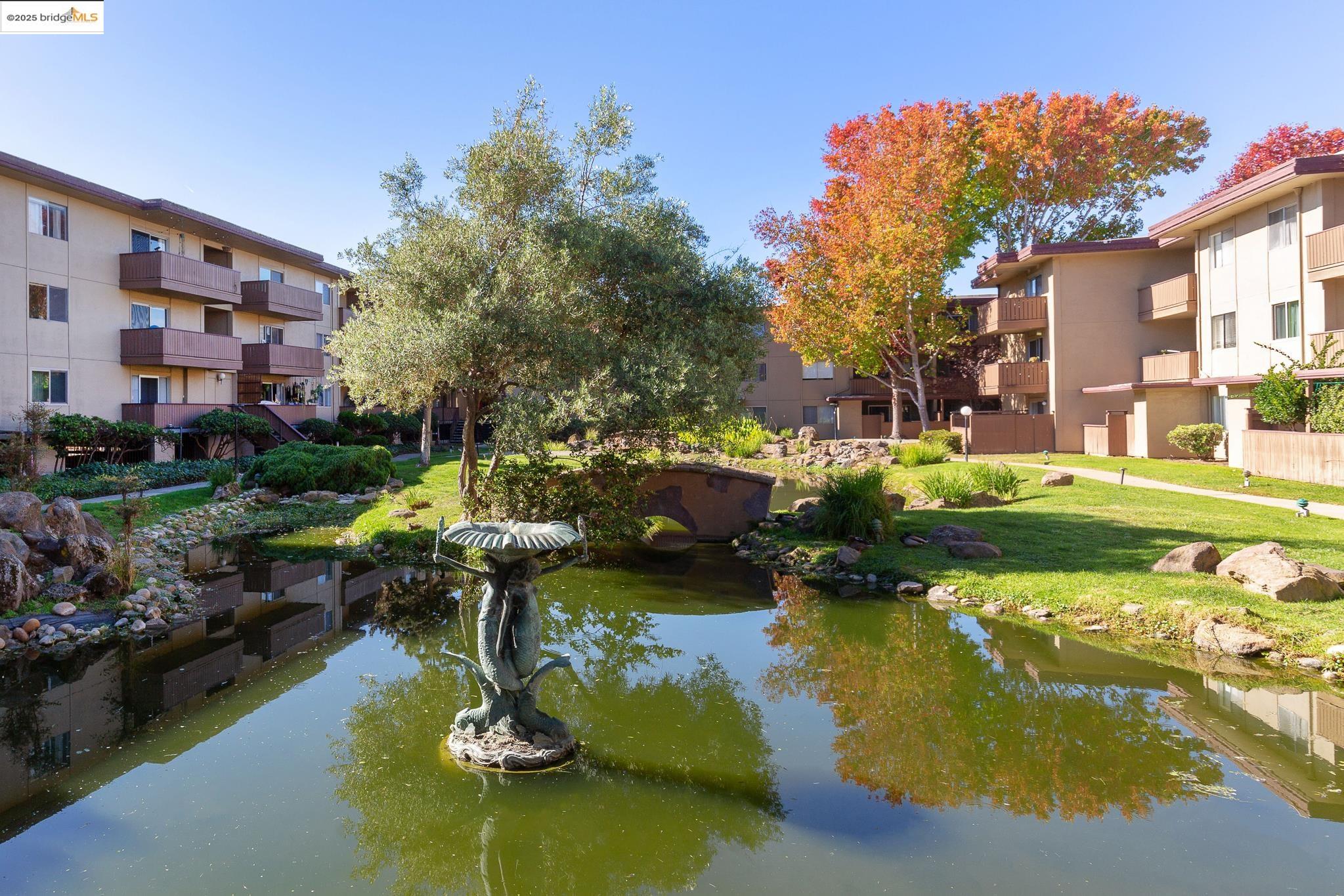 Photo #2: 41118173 Listing: Photo #2