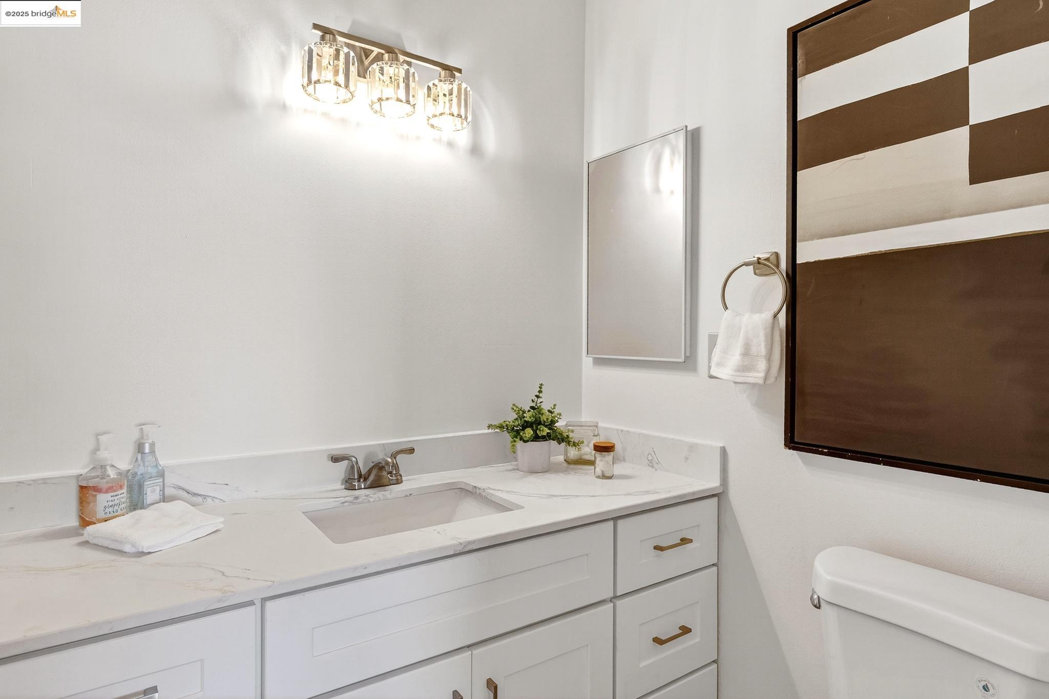 Photo #23: 41118173 Listing: Photo #23